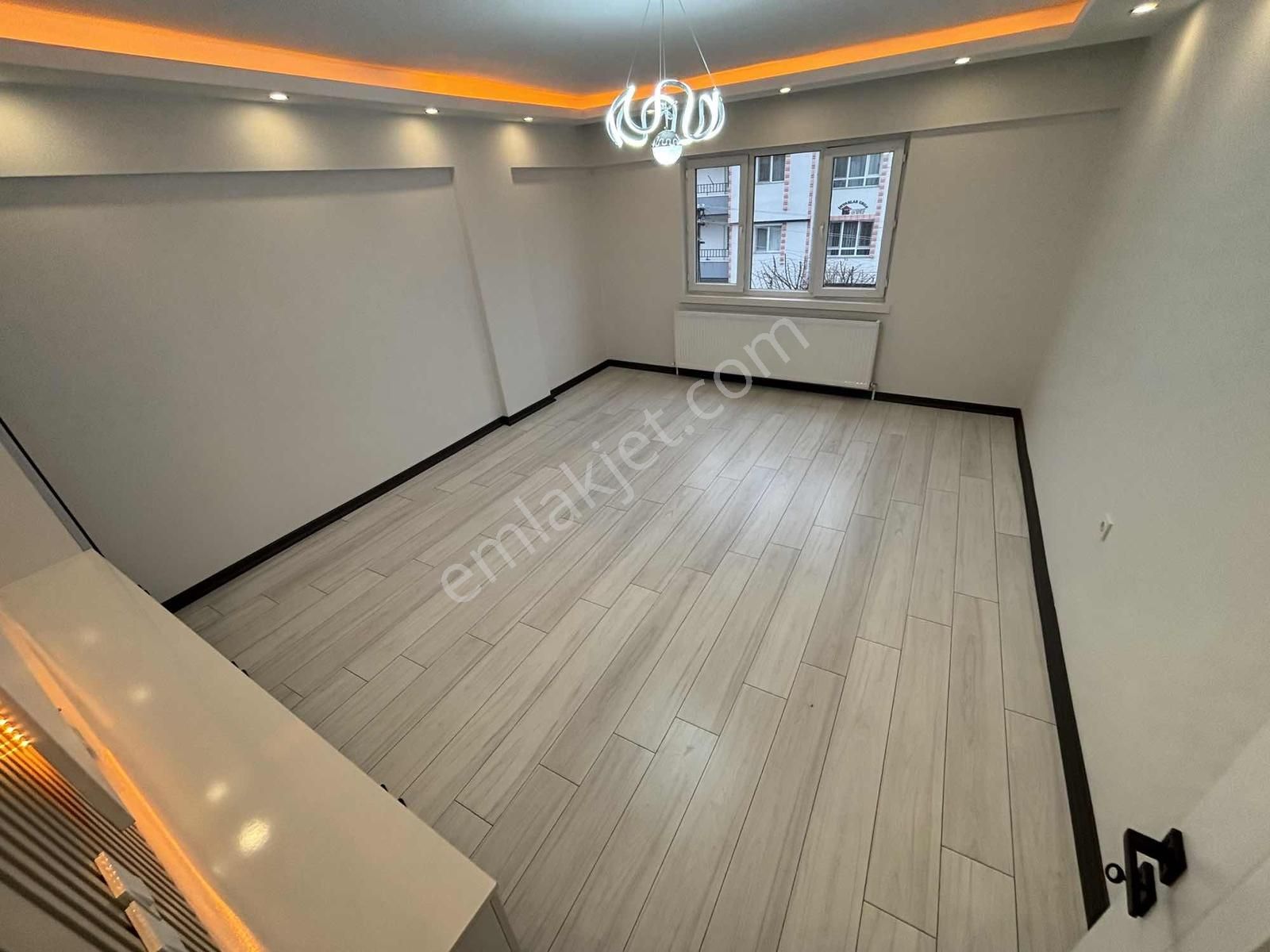 Torun^dan Ultralüx Yapılı Bağımsız Ön Cephe 3+1 Arakat Daire - Görsel 12