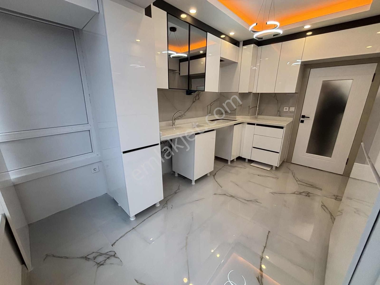 Torun^dan Ultralüx Yapılı Bağımsız Ön Cephe 3+1 Arakat Daire - Görsel 35