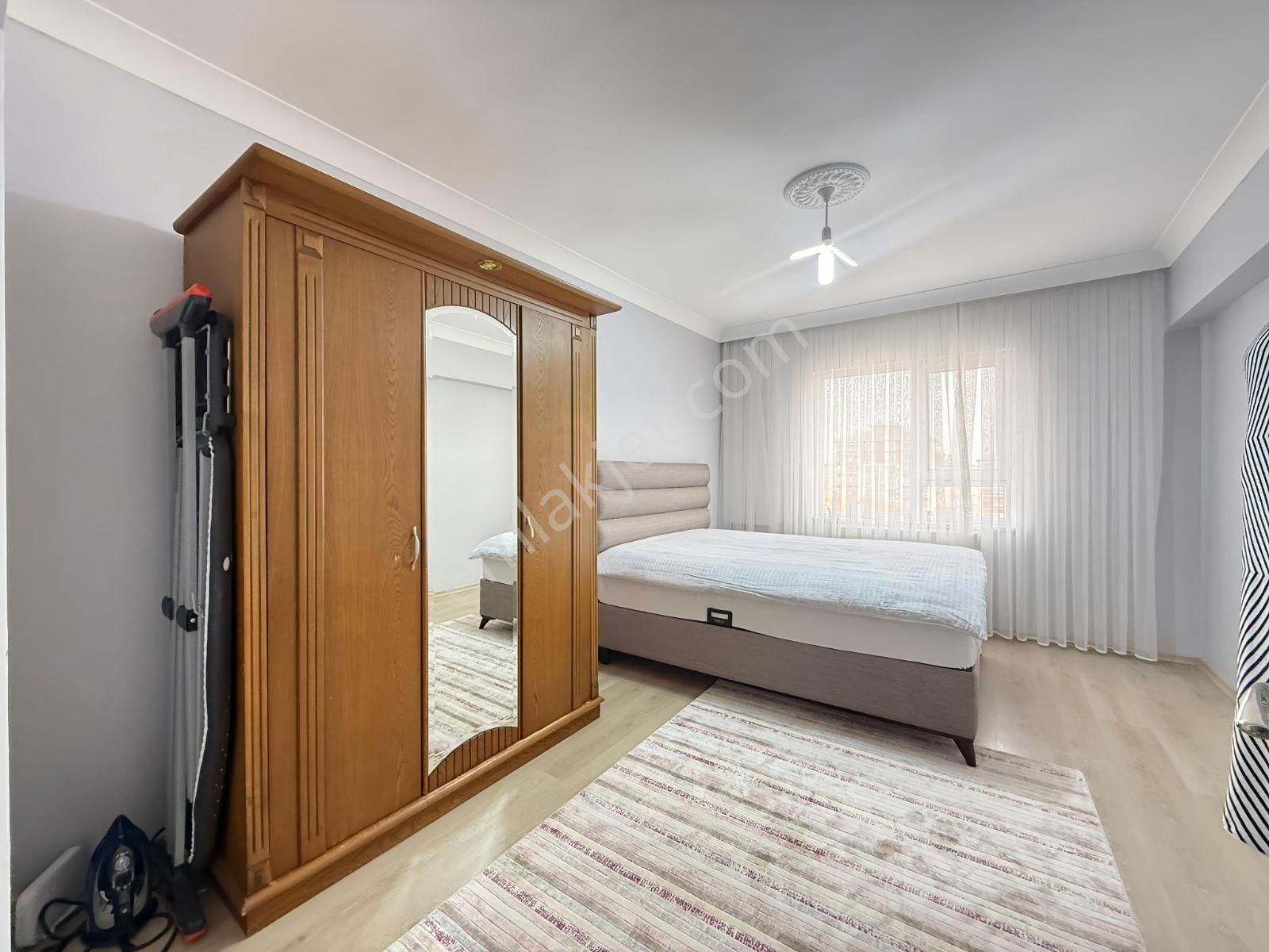 Güney Cephe Arakat 3+1 | 130 M² | Asansörlü | Merkezi Konum - Görsel 7