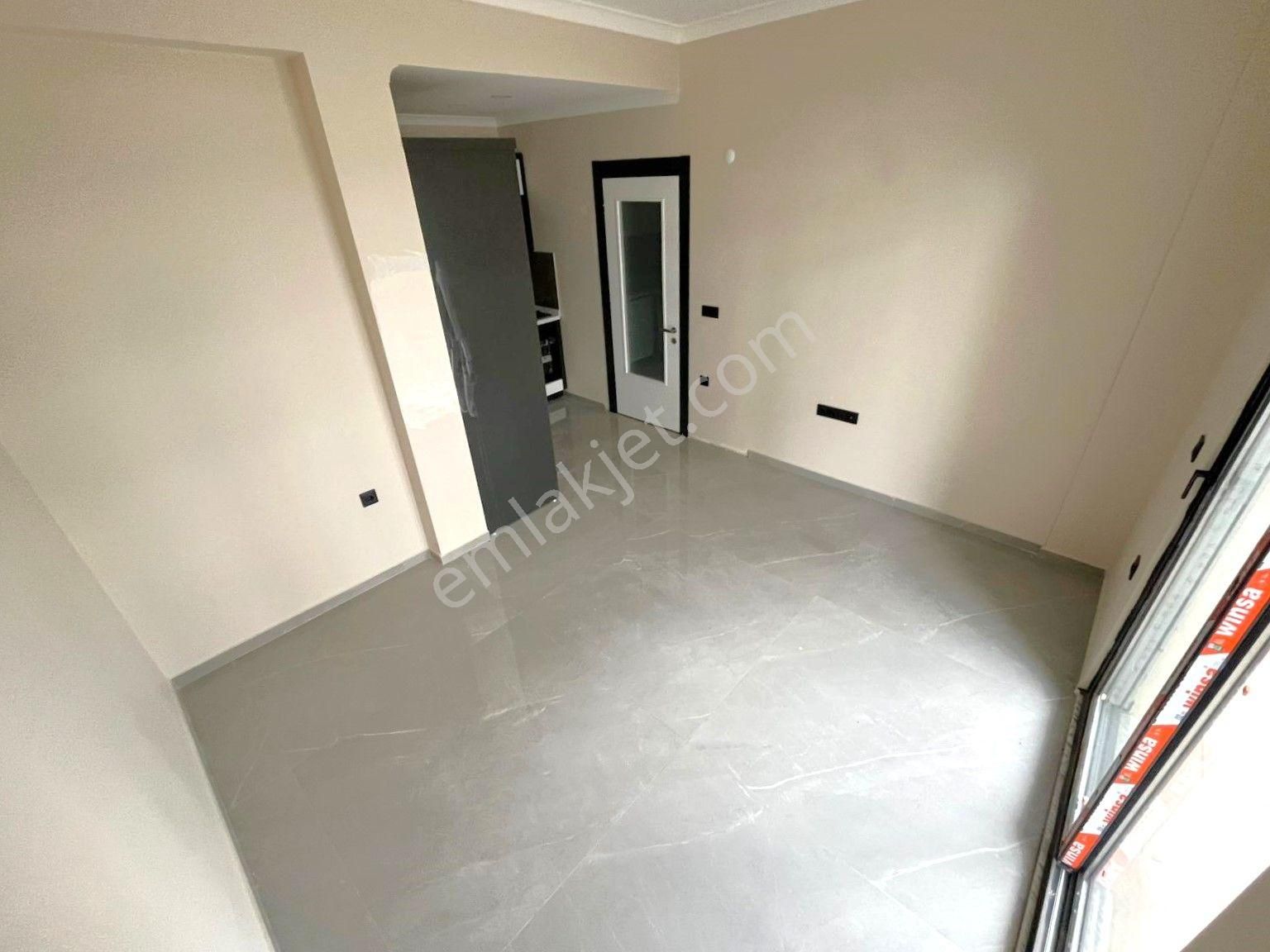 Akçay'da💥aygül Farkı İle💥 Sıfır Doğalgazlı Geniş Balkon Ve Çift Asansörlü Fırsat 1+1 Satılık Daire - Görsel 6