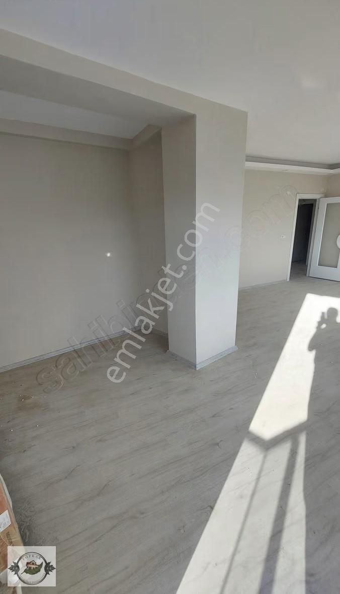 Kanarya Şahin Caddesinde 2+1 85m/2 Daire - Görsel 3