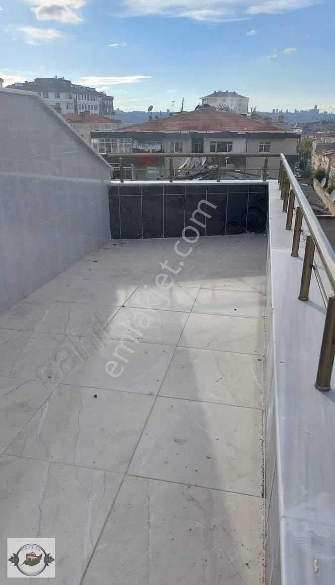 Kanarya Şahin Caddesinde 3+2 140m/2 Dubleks Daire - Görsel 24