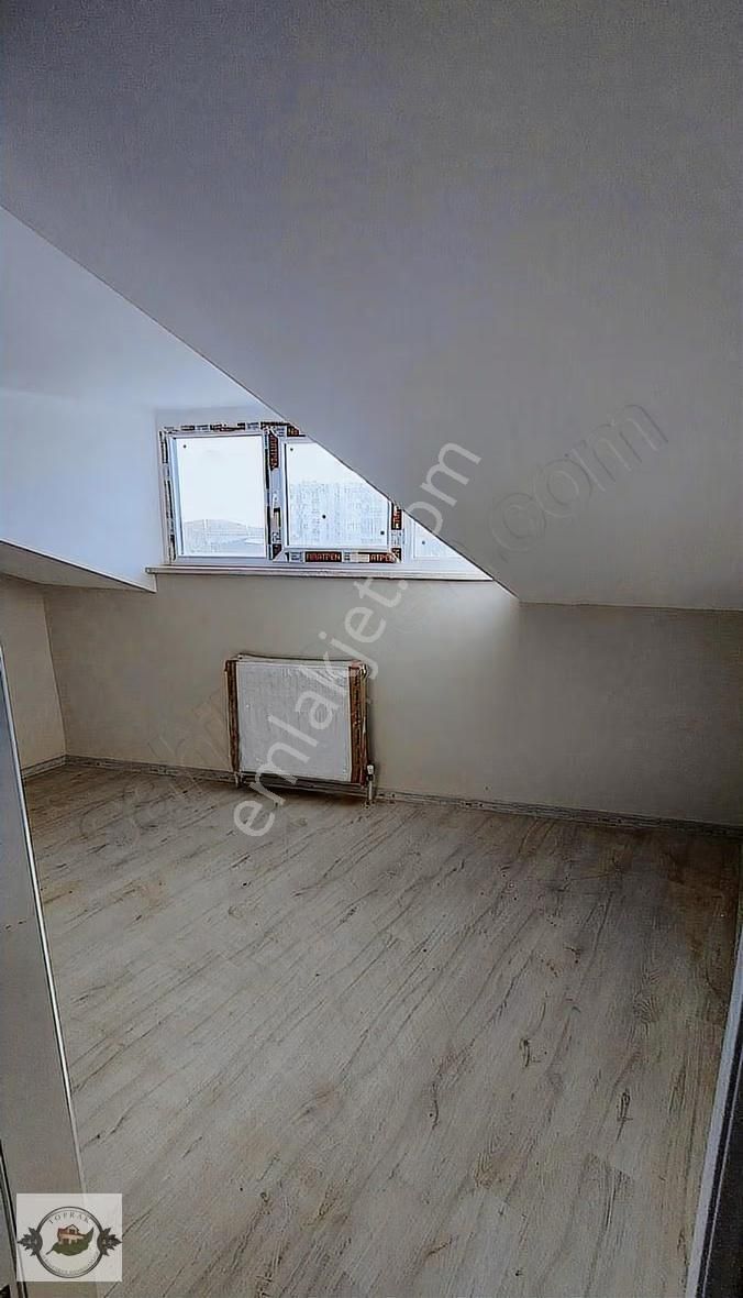 Kanarya Şahin Caddesinde 3+2 140m/2 Dubleks Daire - Görsel 19