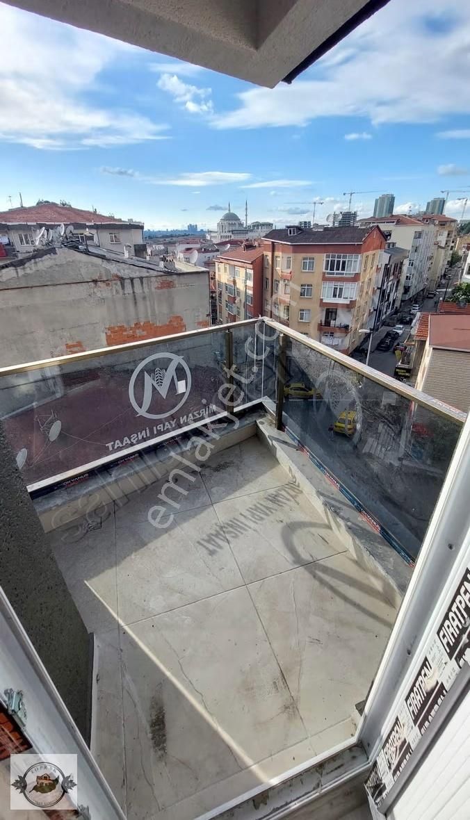 Kanarya Şahin Caddesinde 3+2 140m/2 Dubleks Daire - Görsel 12