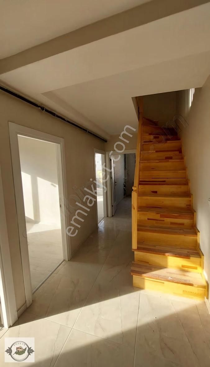 Kanarya Şahin Caddesinde 3+2 140m/2 Dubleks Daire - Görsel 26