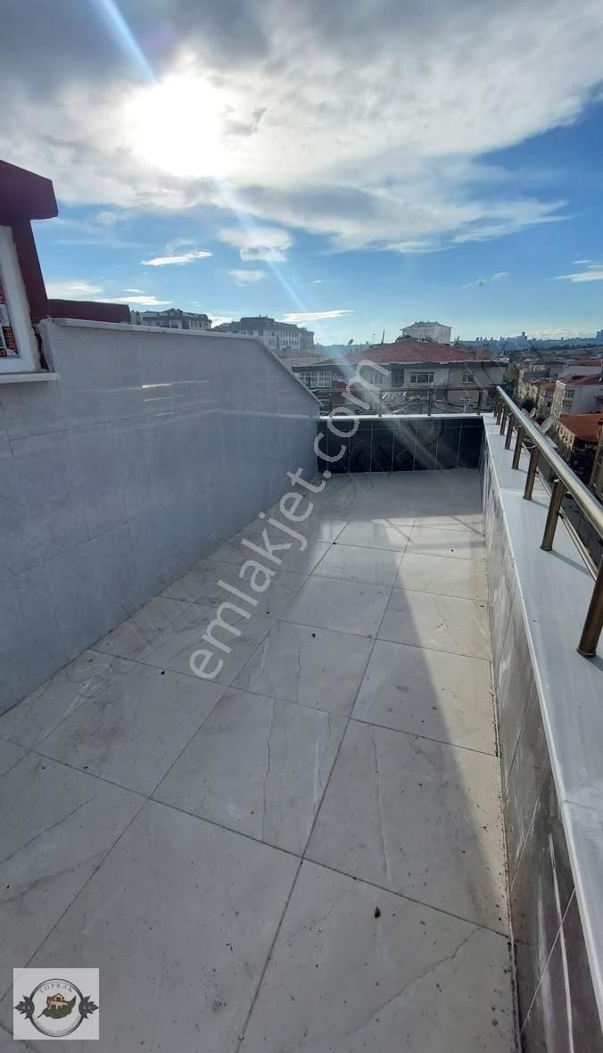 Kanarya Şahin Caddesinde 3+2 140m/2 Dubleks Daire - Görsel 6