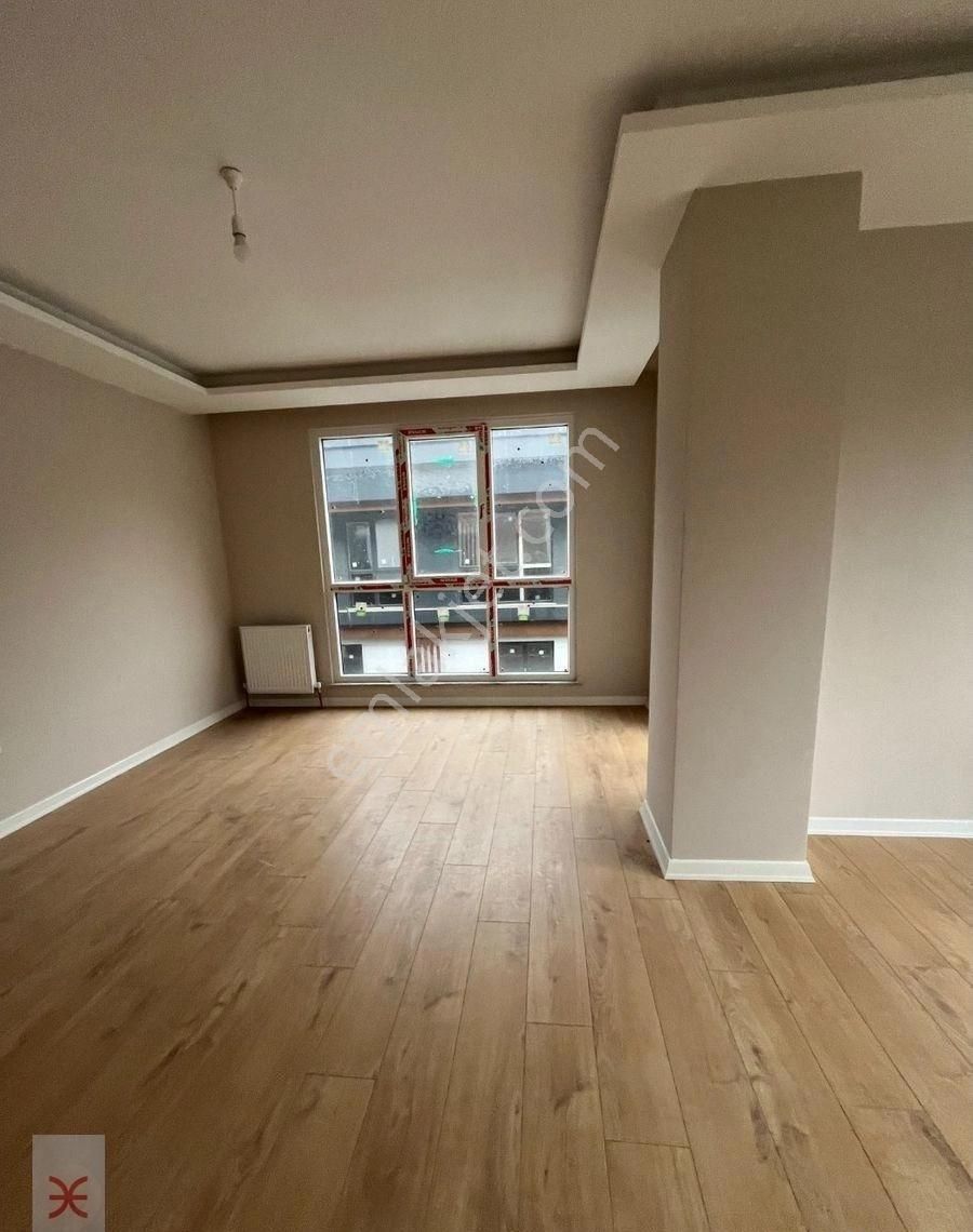 Çamlıca Aden Konaklarıda Emsallerinden Çok Ucuz Yüzme Havuzlu Güvenlikli Acil Satıılık Sıfır 2+1 - Görsel 24
