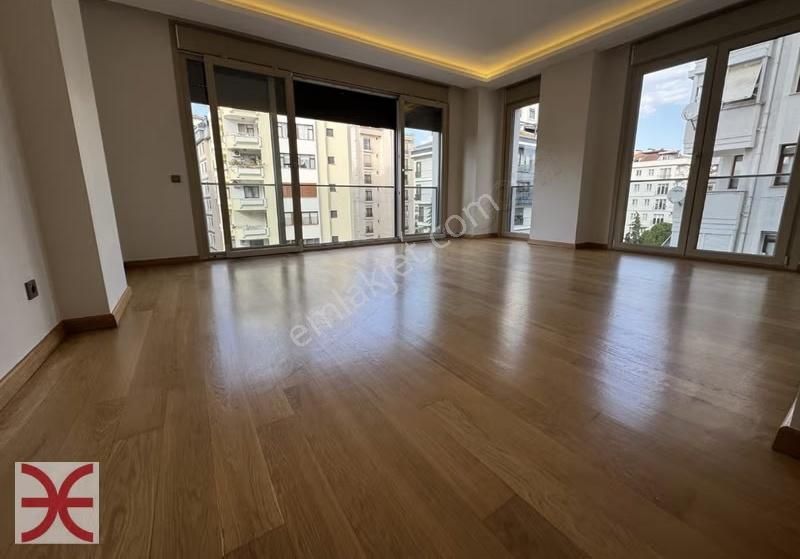 Suadiyede Bağdat Caddesine Çok Yakın 100m2 Net 3+1 Satılık Daire - Görsel 16