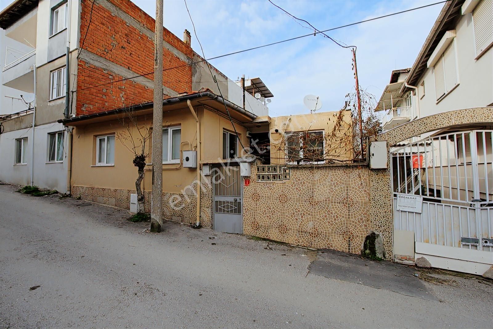 Mir'den Balıkesir Yıldız Mah.de Satılık Avlulu Müstakil 2+1 Ev - Görsel 10