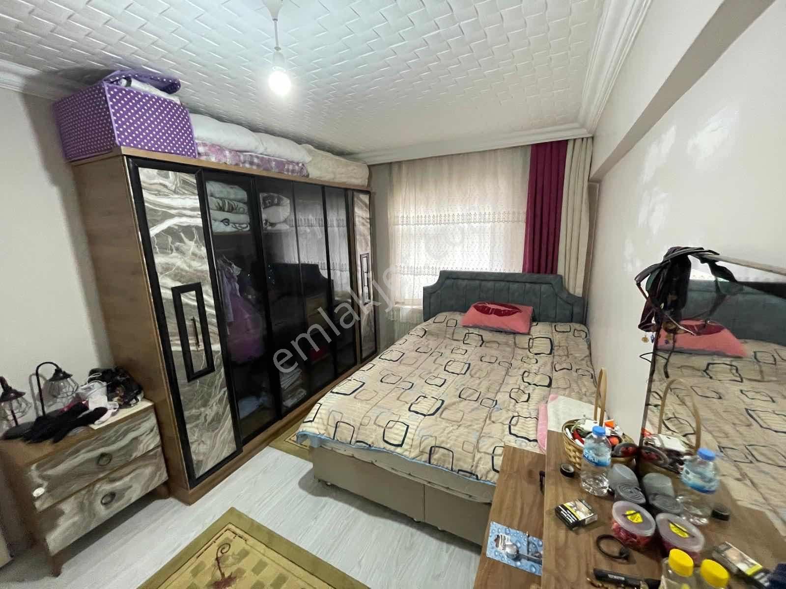 Torun^dan Hürriyet Cd.full Yapılı Geniş Çift Balkon 3+1 Daire - Görsel 2