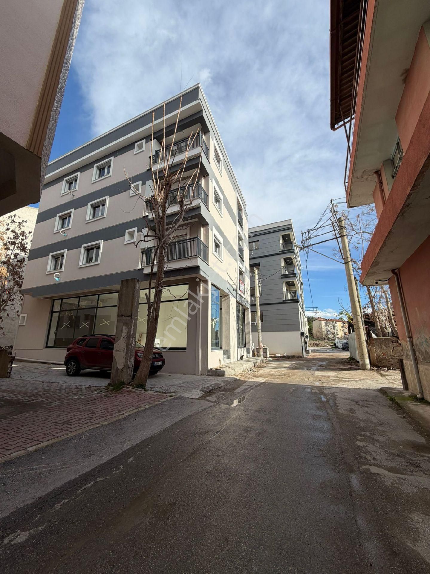 Anadolu Caddesi Yakını Geniş 2+1 3 Cepheli Sıfır Daire - Görsel 14