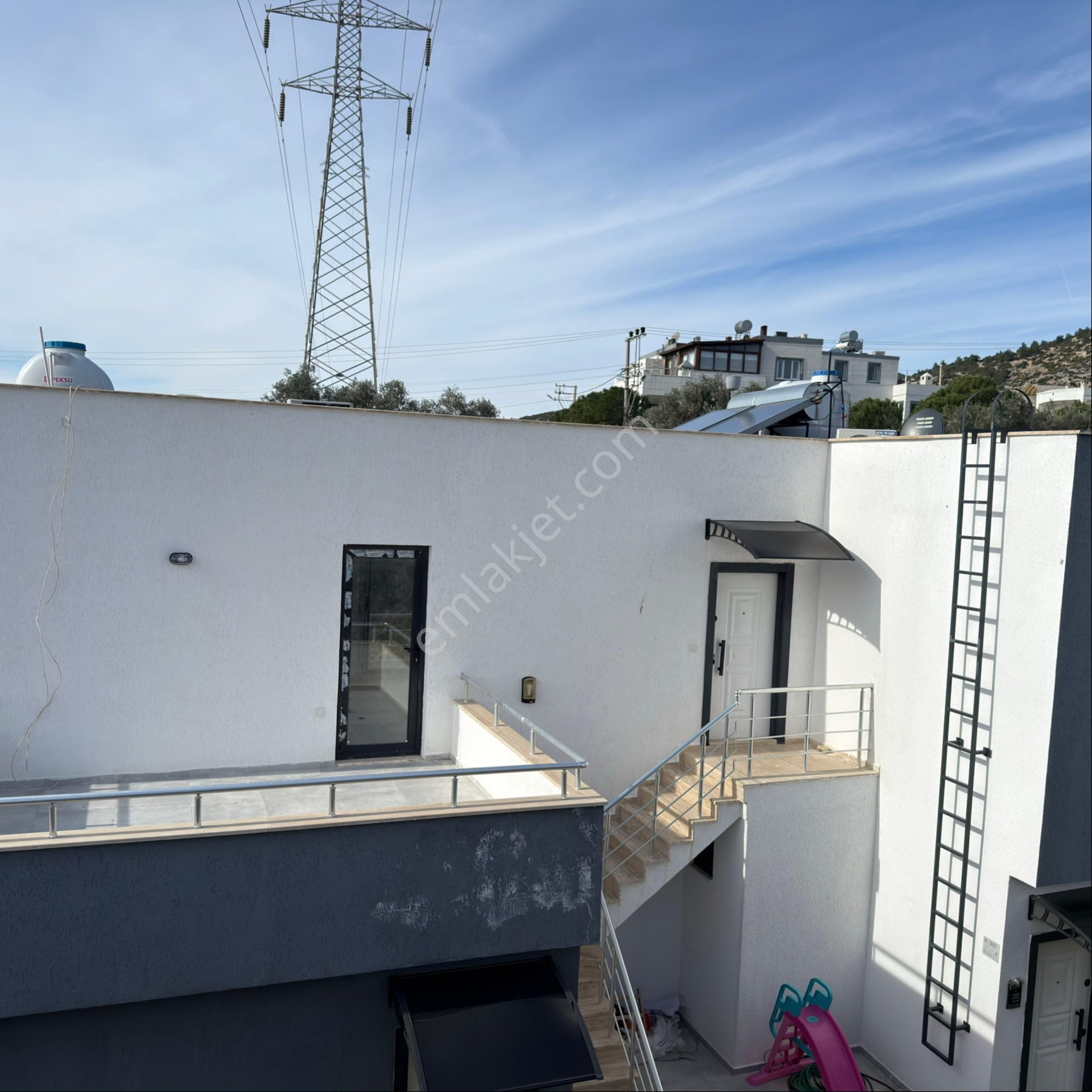 Bodrum Konacık 2+1 Satılık Sıfır Üst Kat Daire