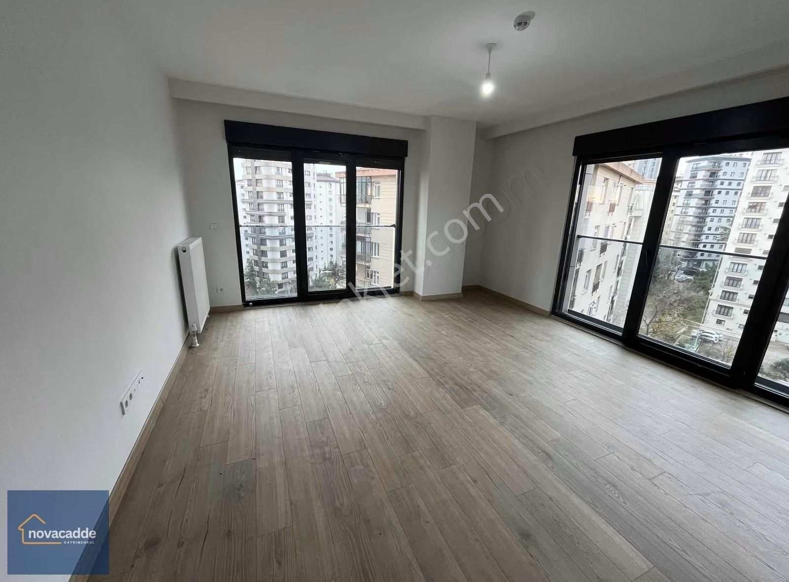 Bostancı Modern Sitesinde,balkonlu,geniş 2+1 Kiralık Sıfır Daire - Görsel 15