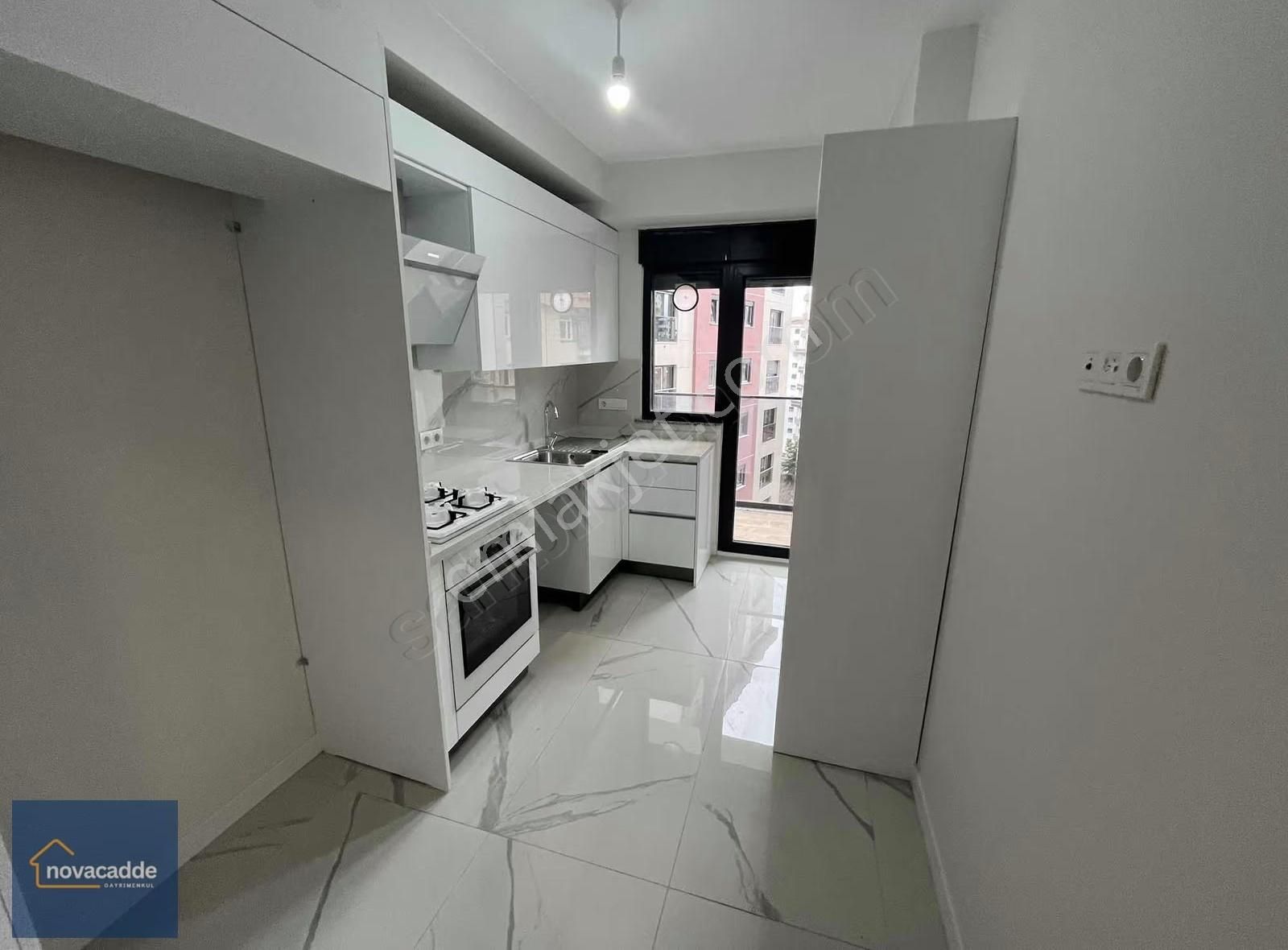 Bostancı Modern Sitesinde,balkonlu,geniş 2+1 Kiralık Sıfır Daire - Görsel 10