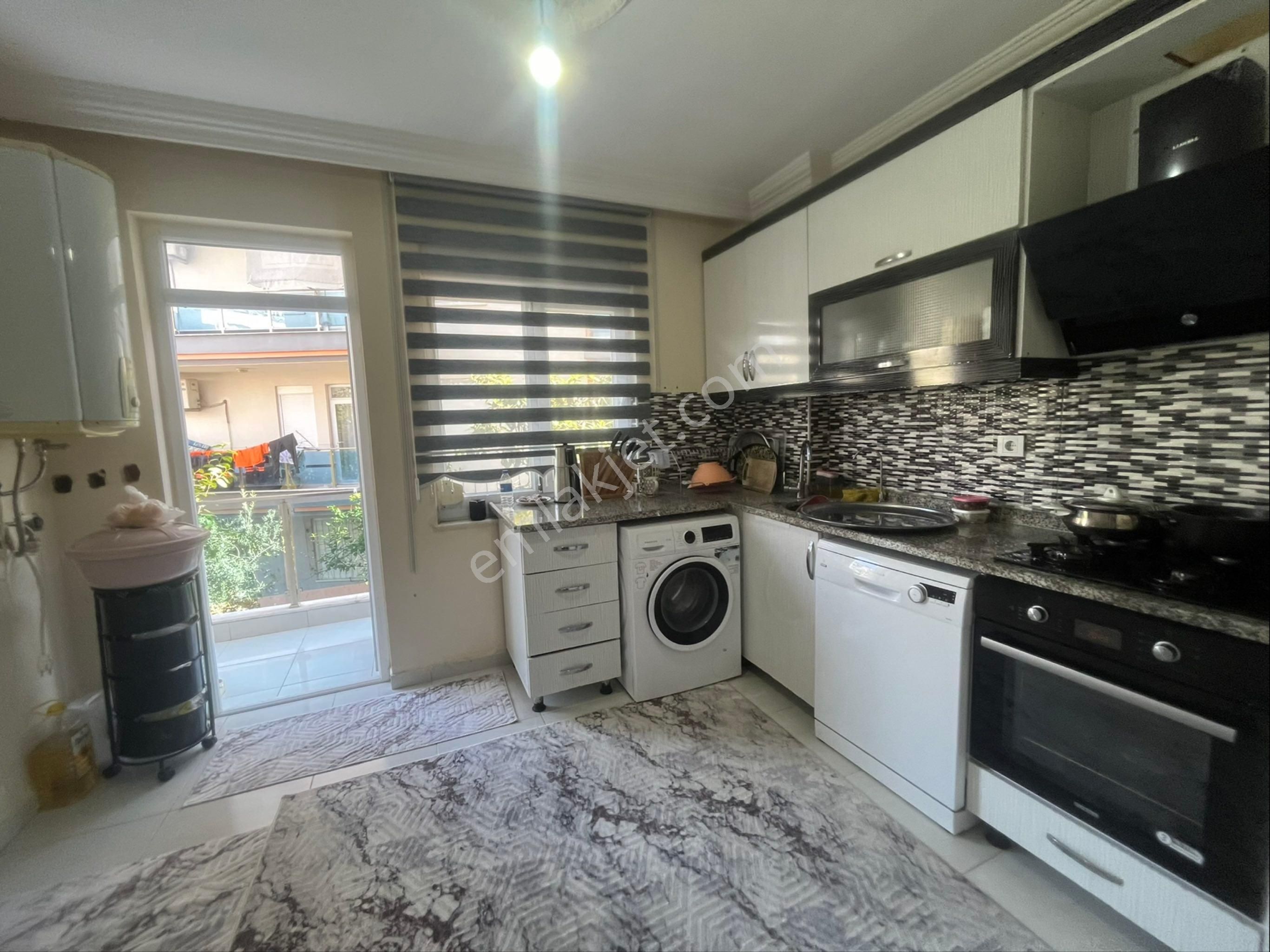 Artı Dan Köroglu Bulvarı Yakını 3+1 Konut