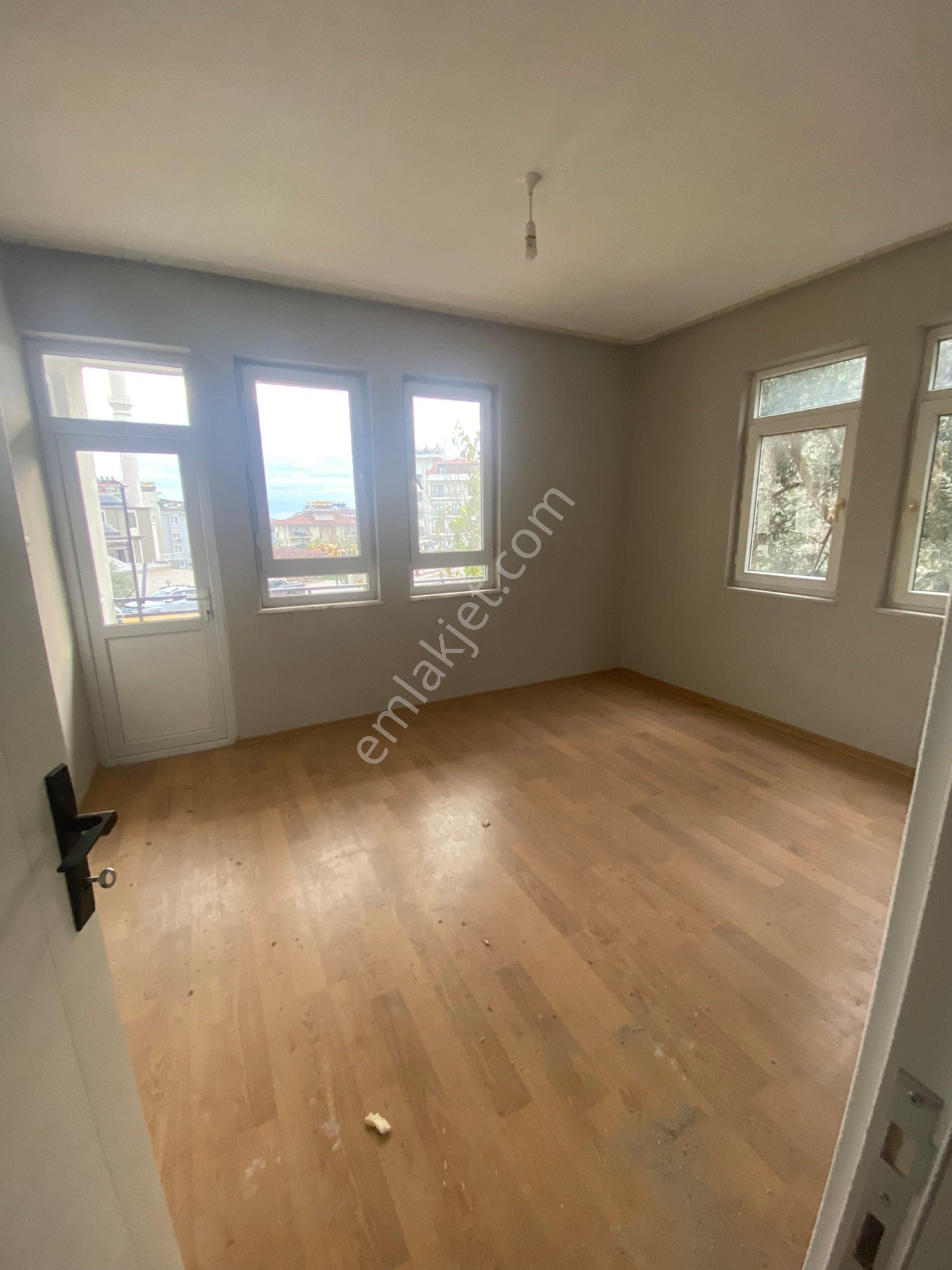 Kiralık 2+1 Ayrı Mutfak