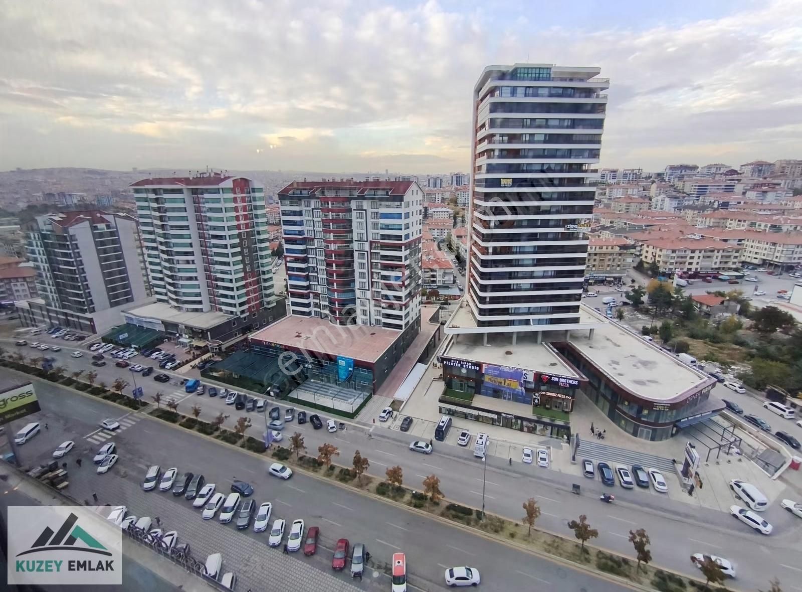 Güneşevlerin Merkezinde Manazaralı Ultra Lüks Geniş 4+1 Daire - Görsel 7