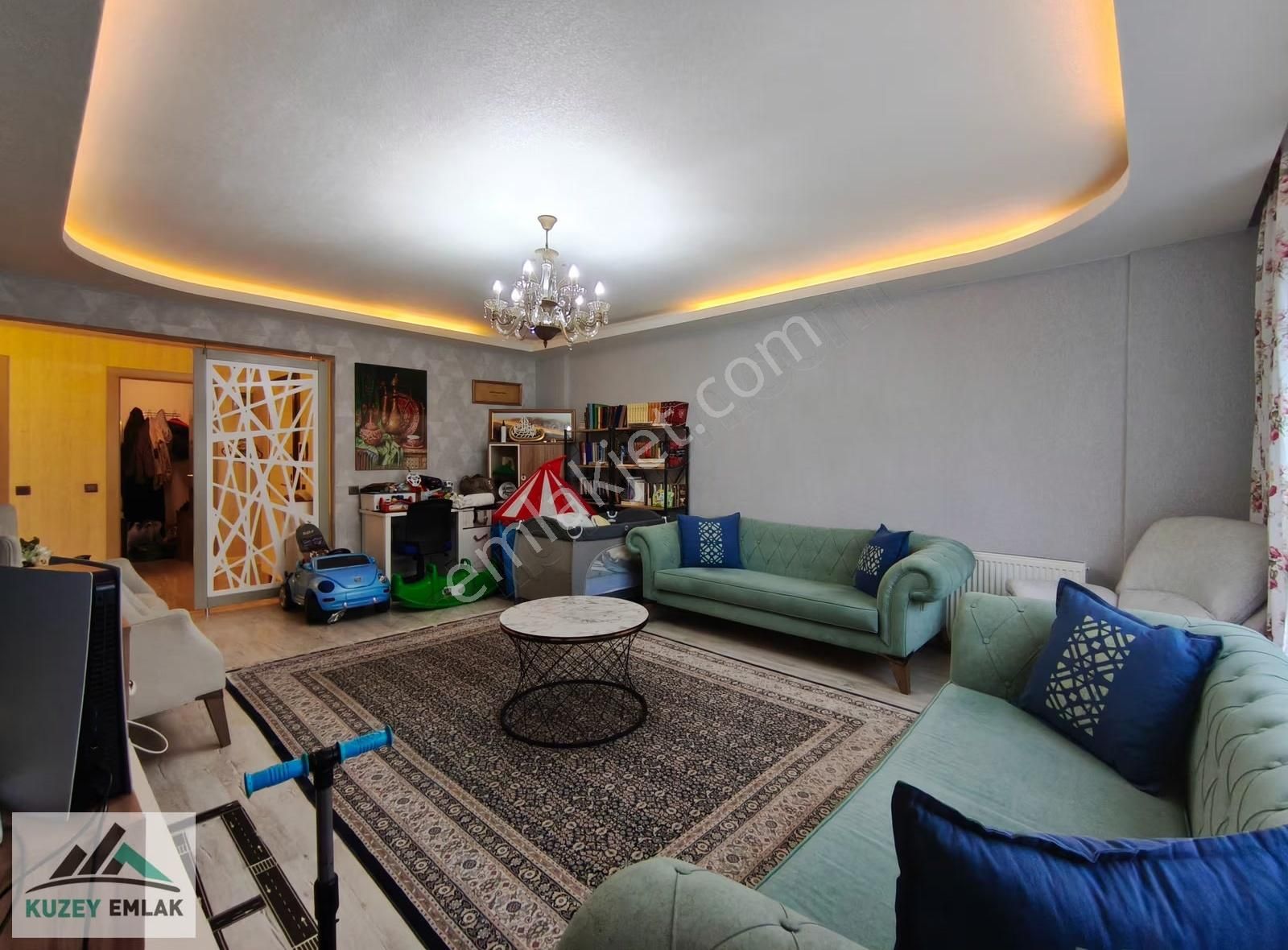 Güneşevlerin Merkezinde Manazaralı Ultra Lüks Geniş 4+1 Daire - Görsel 12