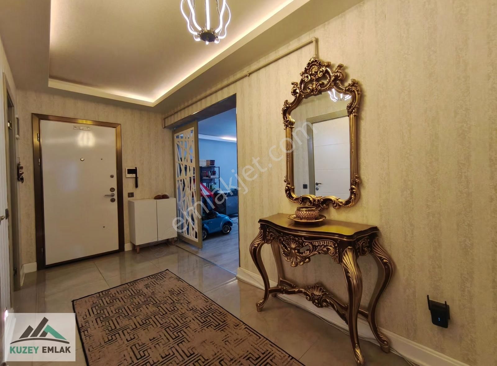 Güneşevlerin Merkezinde Manazaralı Ultra Lüks Geniş 4+1 Daire - Görsel 26