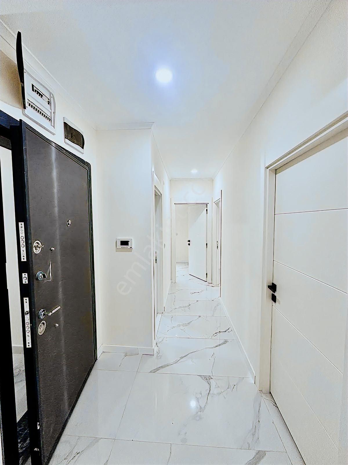 Alanya Çıplaklı Merkez'de 3+1 Daire - Görsel 4