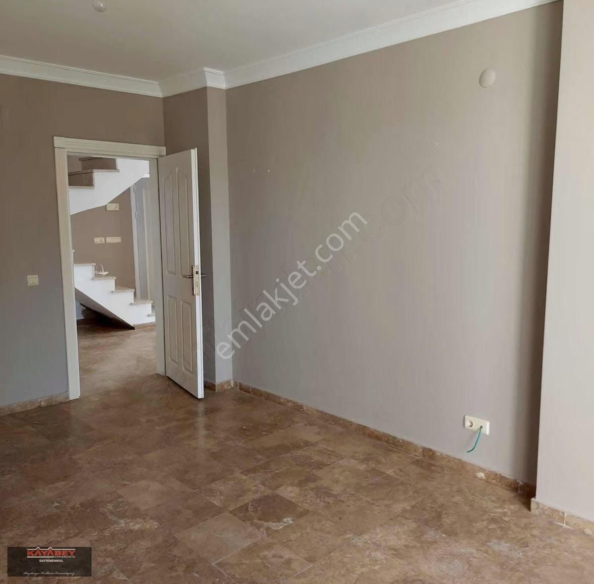 Fırsat! Alanya Avsallar'da Lüks Site 3+1 Dublex-2 Teraslı Sauna - Görsel 9