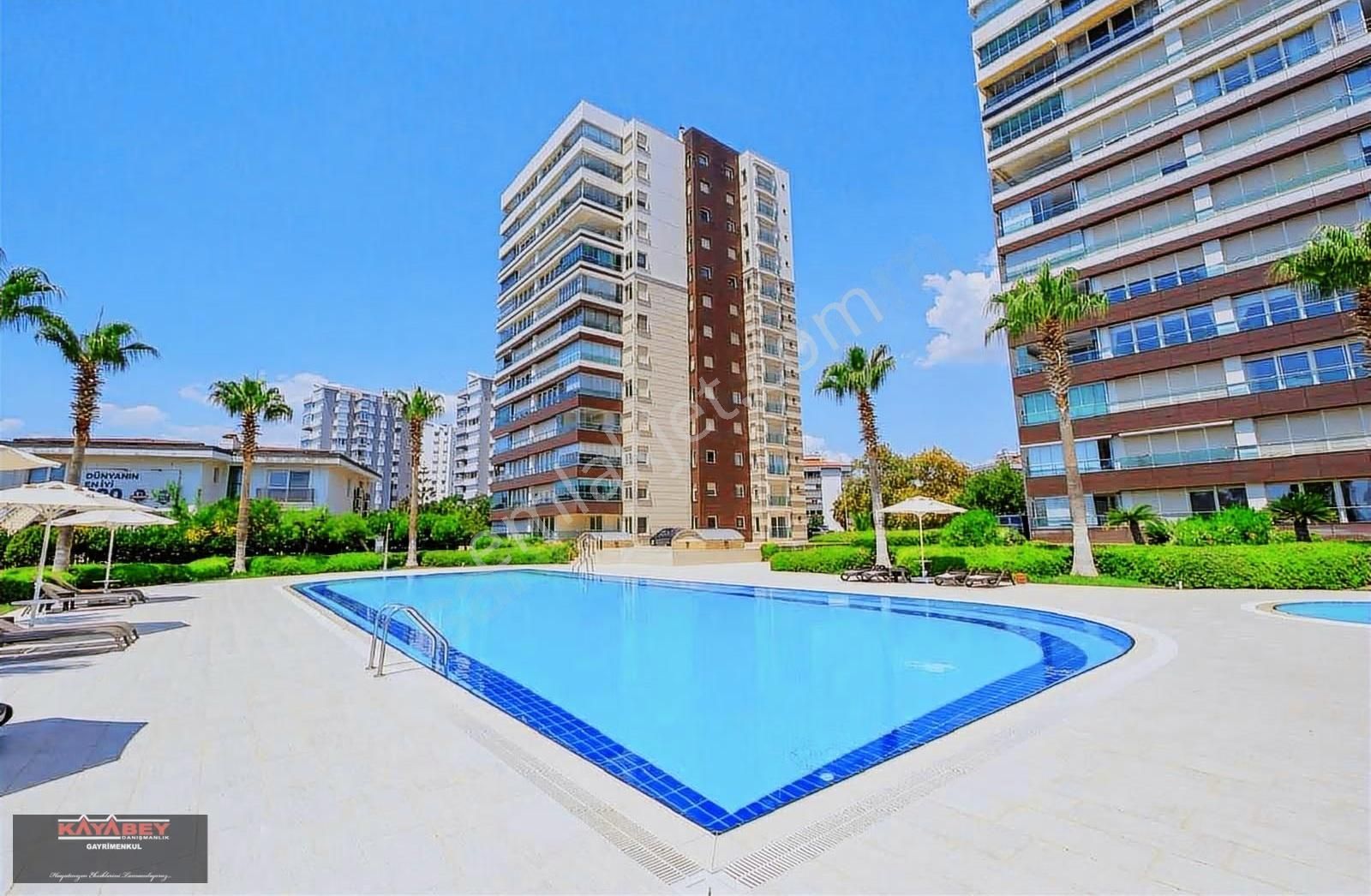 Fırsat!vatantaşlığa Uygun Denize Sıfır Deniz Manzaralı4+1-200m2