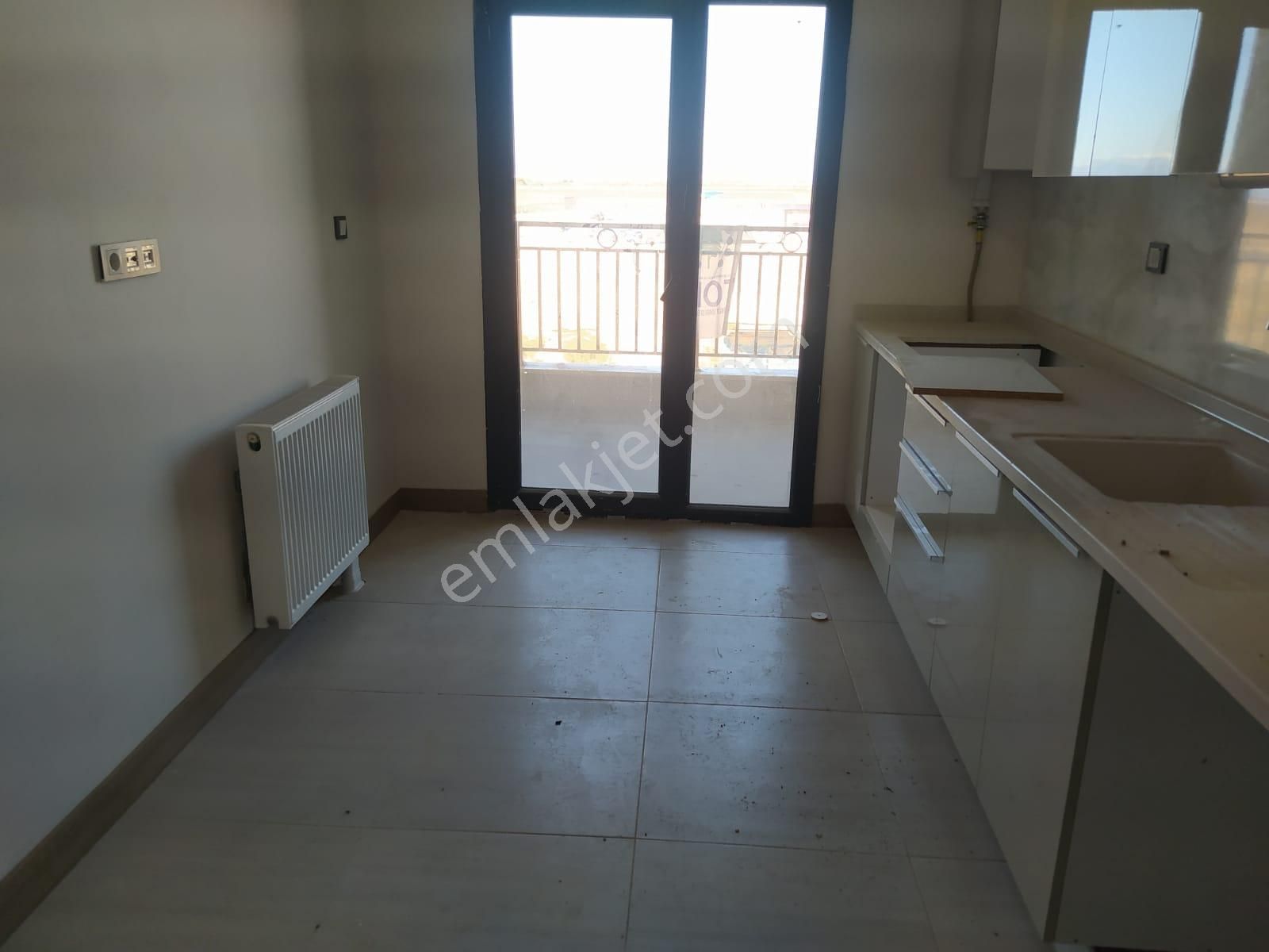 Adana Sarıçam Göztepe Tokilerde Yola Markete Yakın Sıfır Kiralık Daire 2+1 Fırsat Daire - Görsel 15