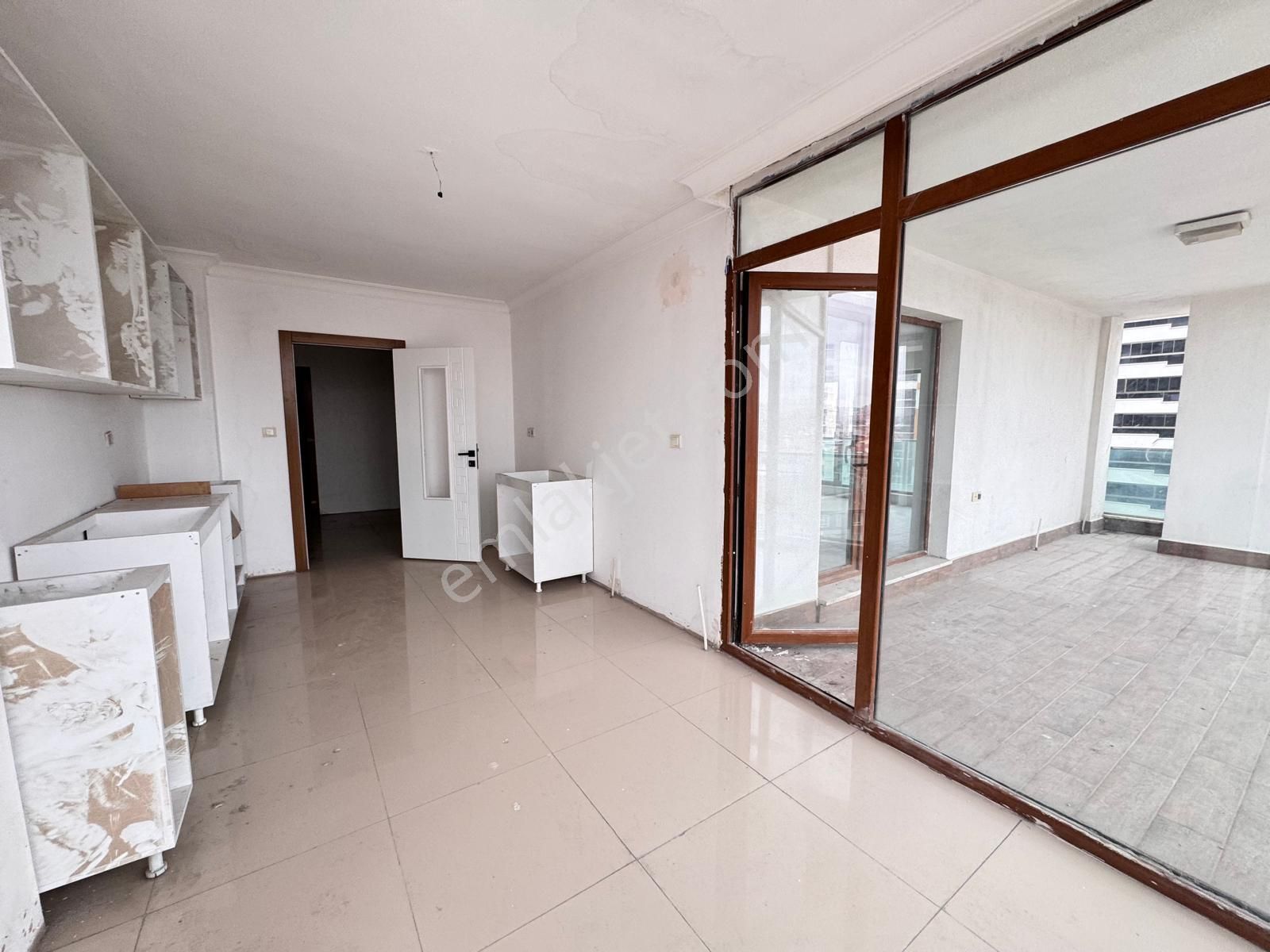 Lider Emlak'tan 4+1 **giyinme Odalı** Satılk Daire - Görsel 21