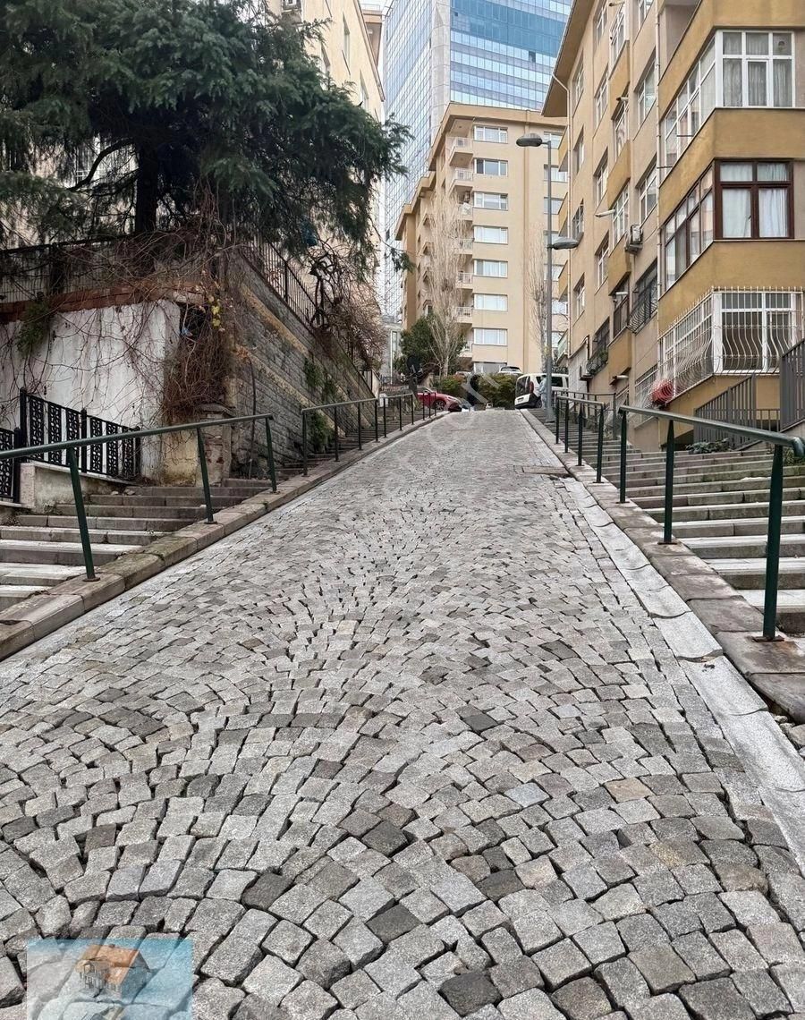 Tiamo’dan Yeni Binada 2+1 Kombılı 1 Kat Asansör Kapalı Otoparklı - Görsel 4
