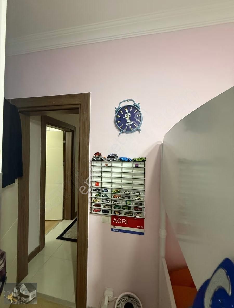Sultanbeyli Battalgazi Emlakkonut 370ada 2+1 Satılık Özel Daire - Görsel 2