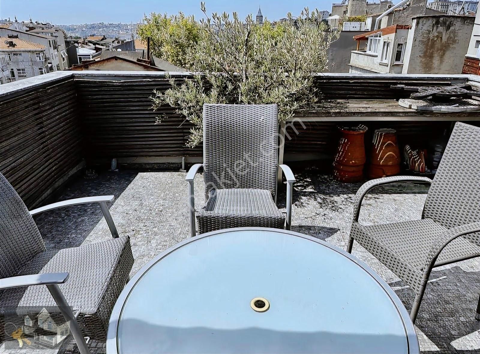 Acil Cihangir De Satılık 3+1 Daire - Görsel 2