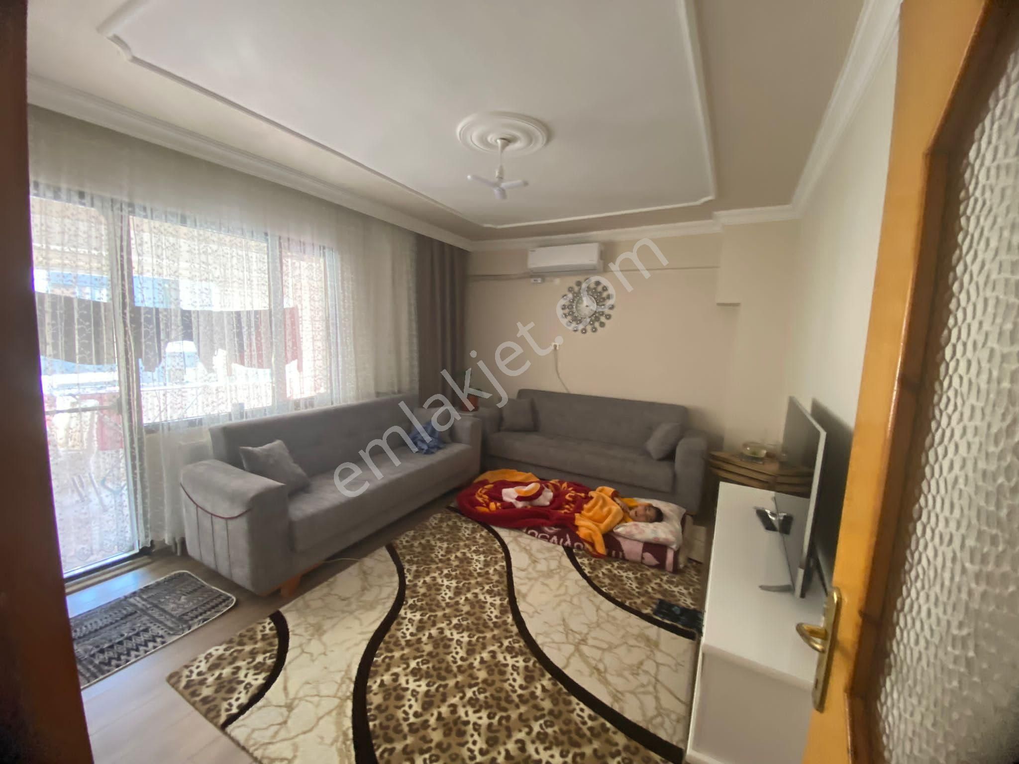 Kemalpaşanın Merkezinde Acil Satılık 3+1 Doğalgazlı Daire - Görsel 6