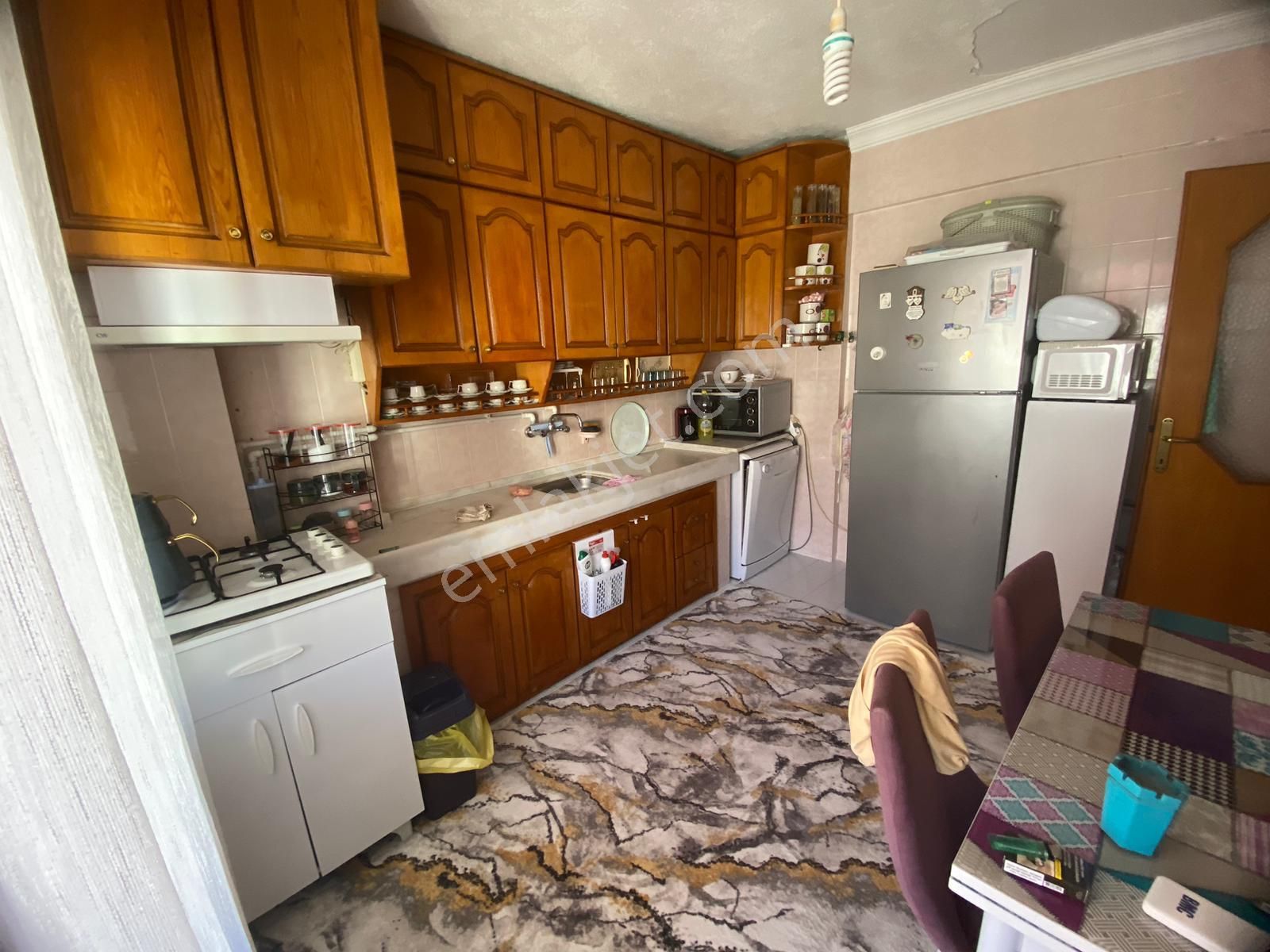 Kemalpaşanın Merkezinde Acil Satılık 3+1 Doğalgazlı Daire - Görsel 3