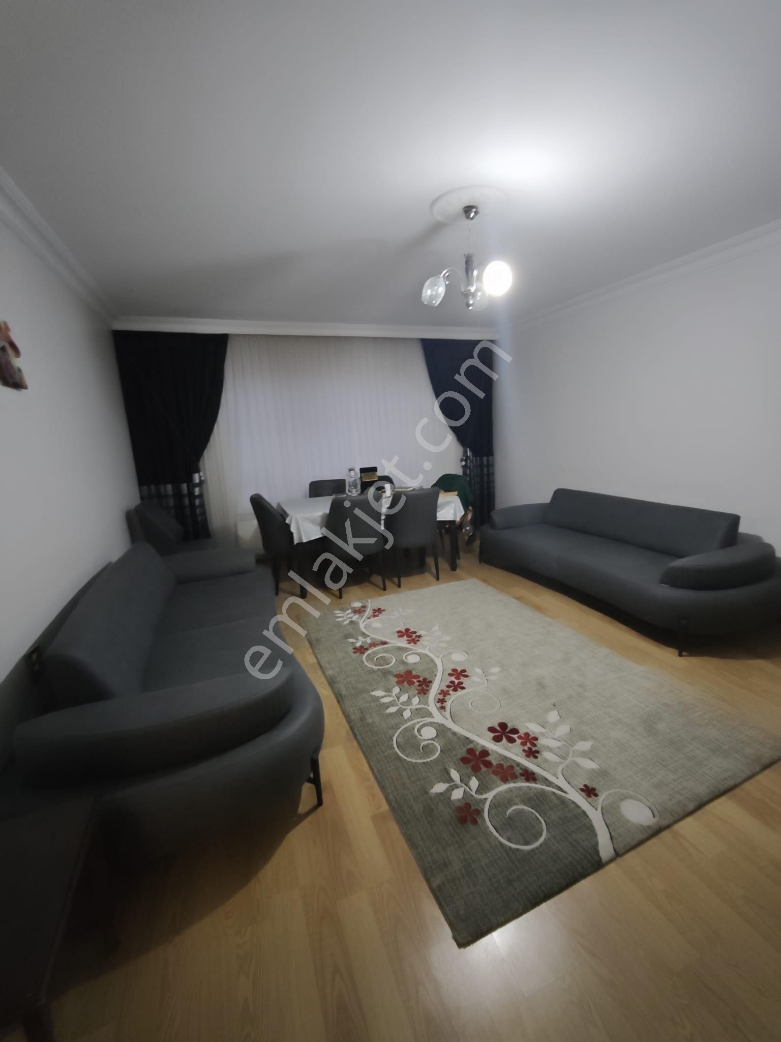 Lider Emlak'tan **cephesi Kapanmaz** Cadde Üzeri Satılık Daire - Görsel 4