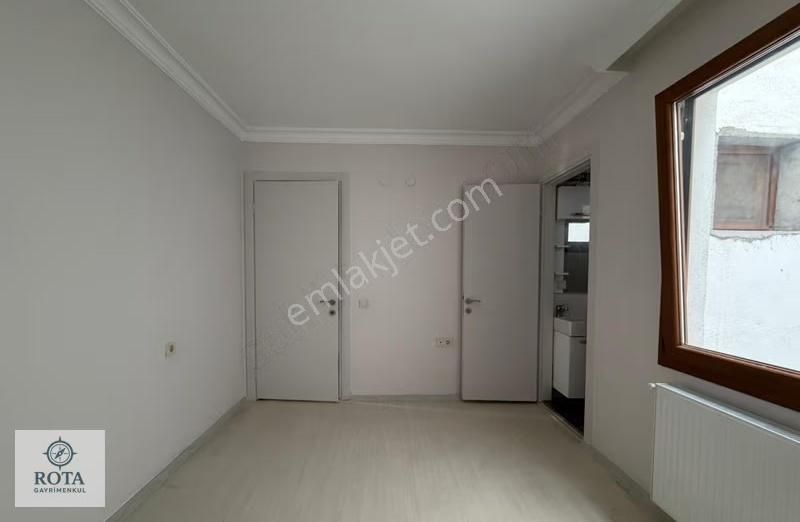 Rota Emlaktan Buca Yenigün Mah Kolej Karşısı 3+1 Satılık Daire - Görsel 9