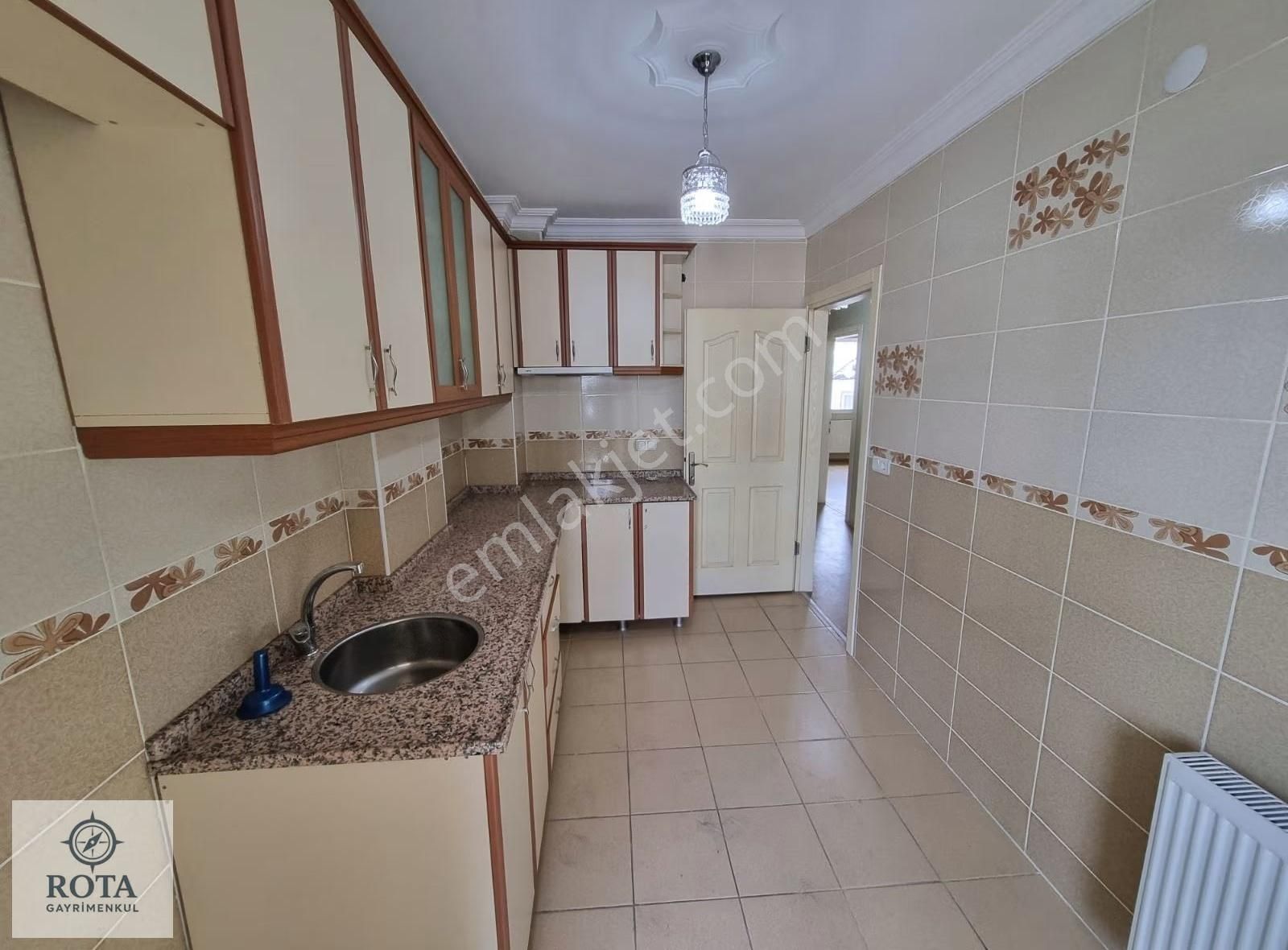 Rota Emlaktan Buca Fırat Mah Ova Pazar Yanı 2+1 Daire - Görsel 9