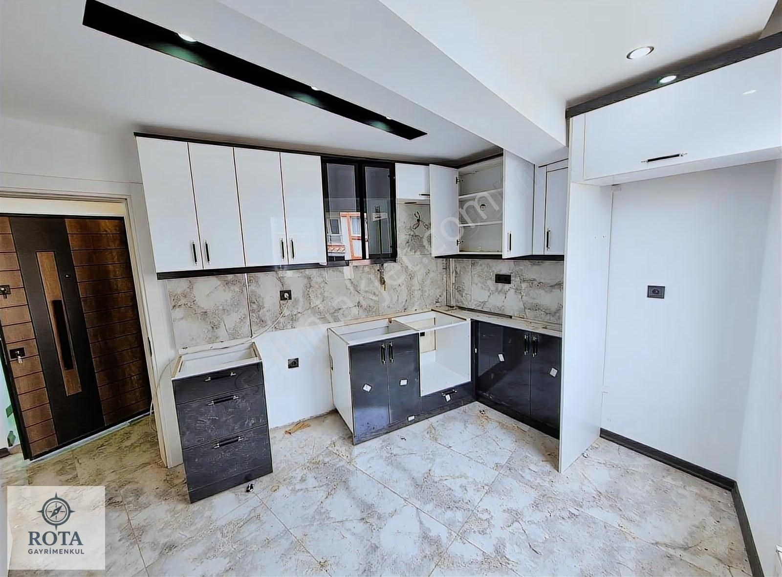 Rota Emlaktan Buca Yeşilbağlar Mah 2+1 Satılık Daire - Görsel 17