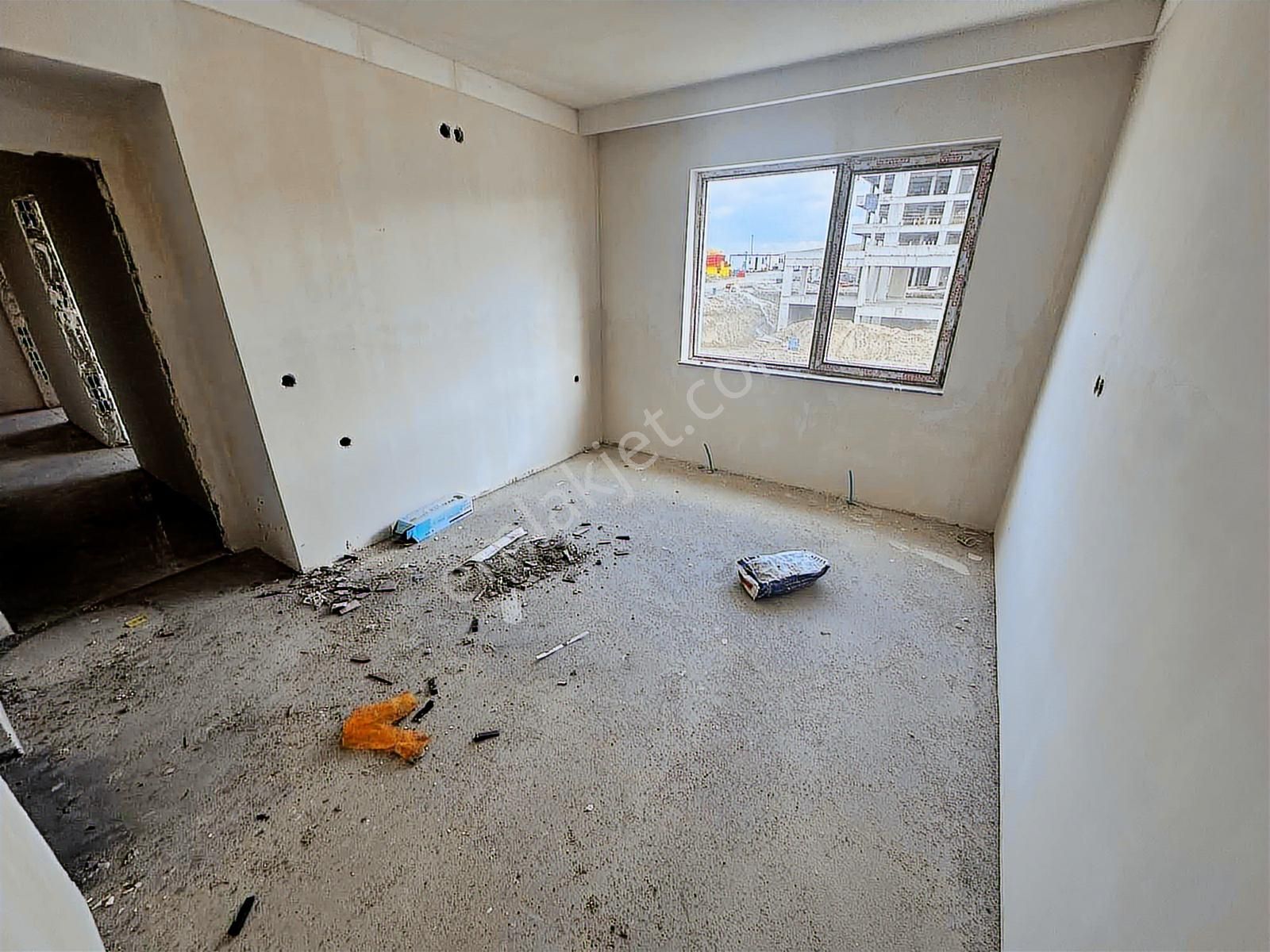 Ayyıldız Mahallesinde Katta 3+1 Daire - Görsel 13