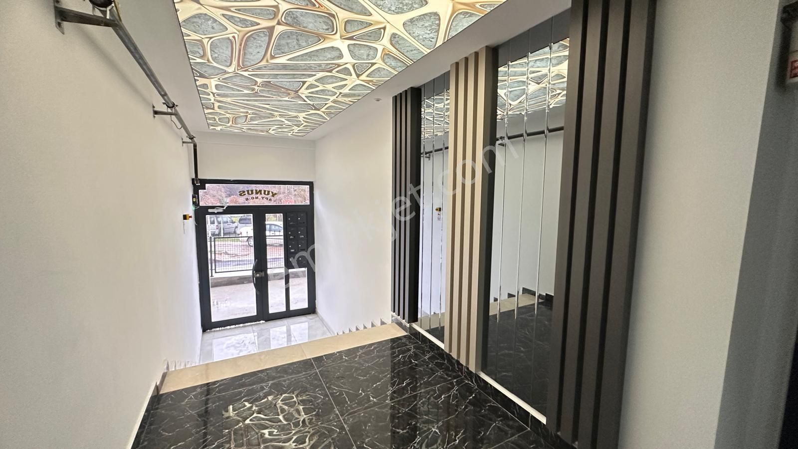 Torun^dan Tandoğan Mah.asansörlü E.banyolu 3+1 Daire - Görsel 32