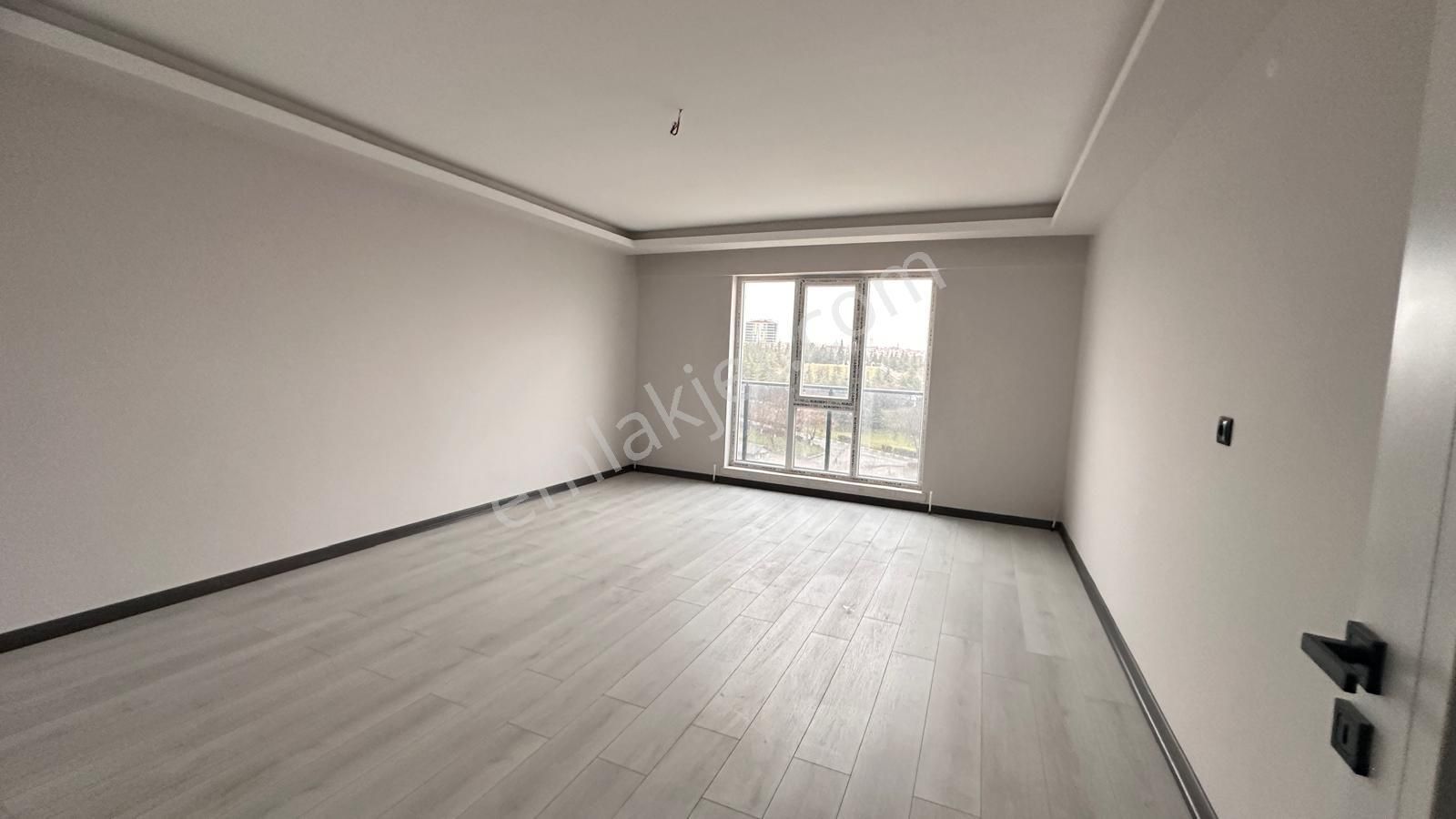 Torun^dan Tandoğan Mah.asansörlü E.banyolu 3+1 Daire - Görsel 7