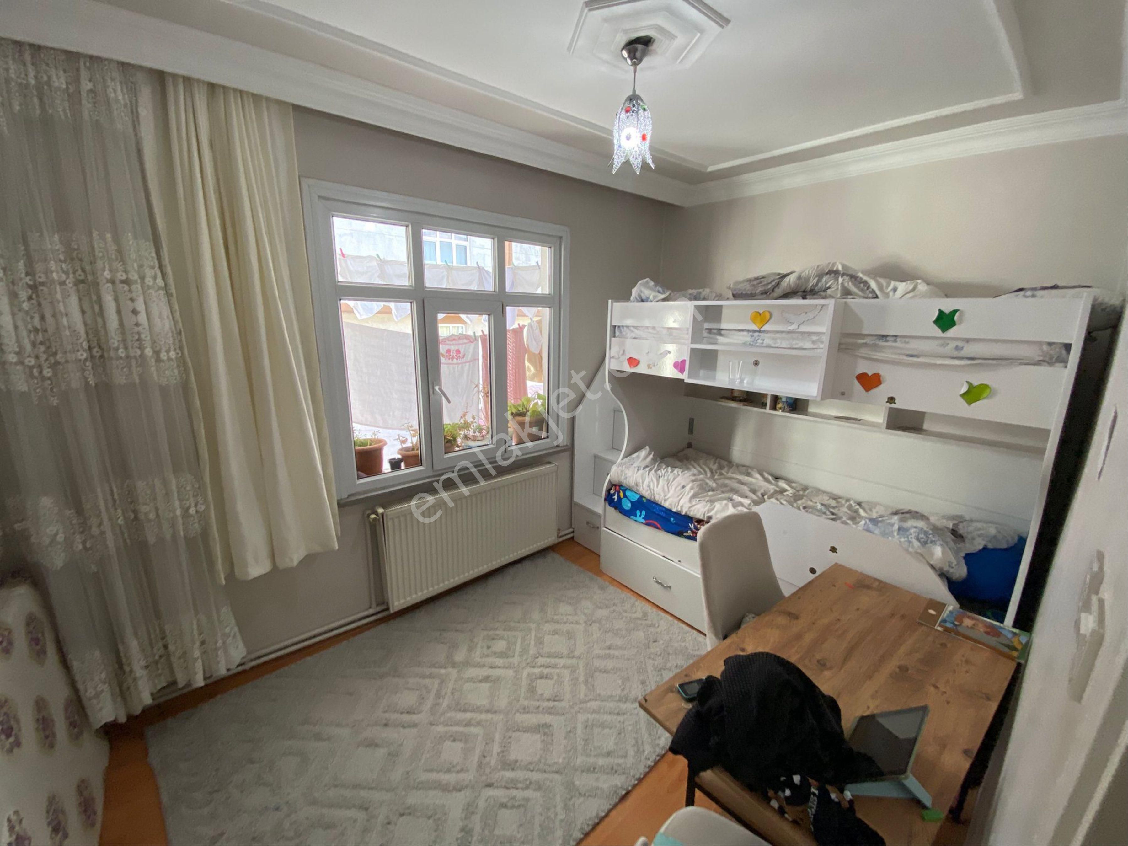 İsmetpaşa Mah’de Tramvaya Yakın 3 + 1 120 Metre² Krediye Uygun Güney Cephe 3.kat Daire - Görsel 28