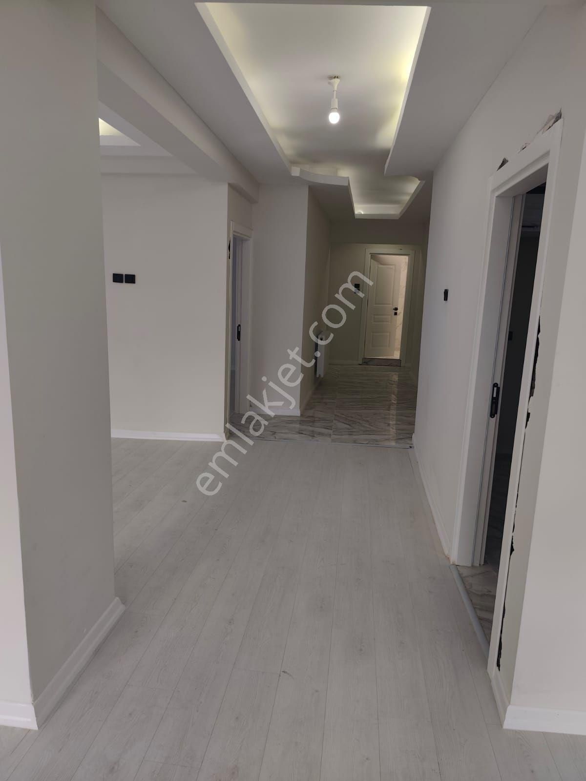 Truva Yağız'dan Ulugazi Mah. Çarşı İçinde Masrafsız 4+1 Daire - Görsel 7