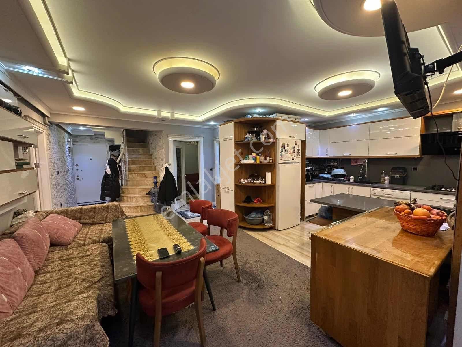 Suit Life Balatta Cadde Cepheli 5+1 Ters Dubleks - Görsel 12