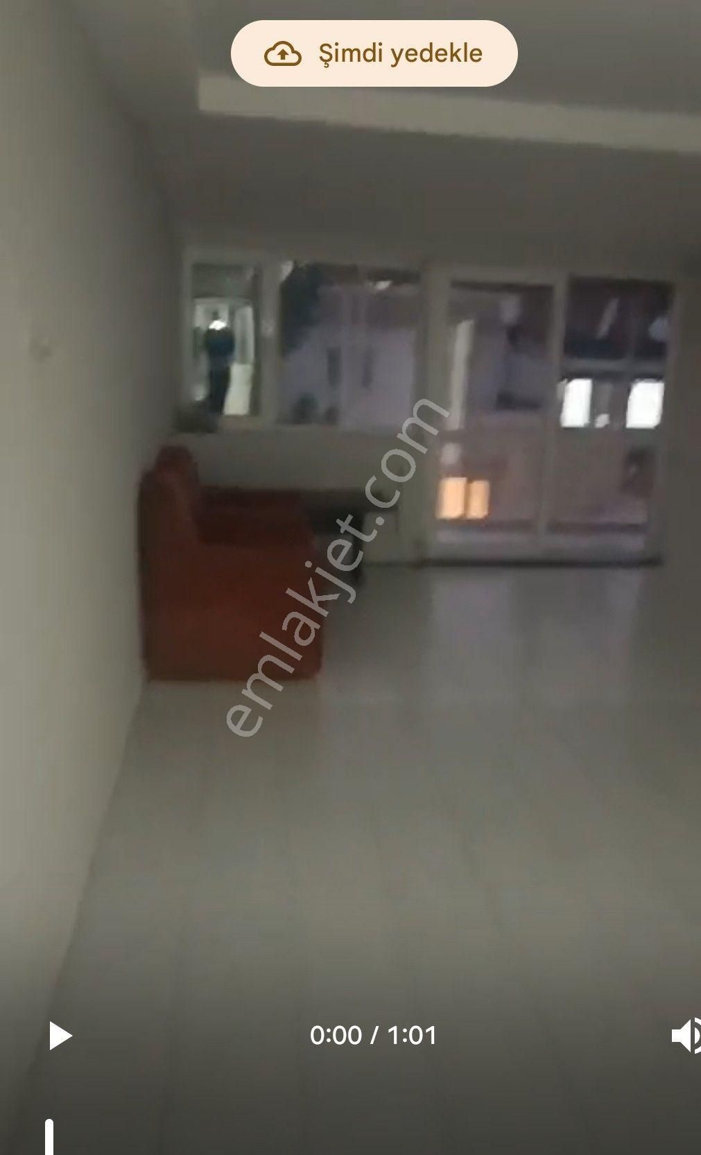 Güzelyalida Terasli