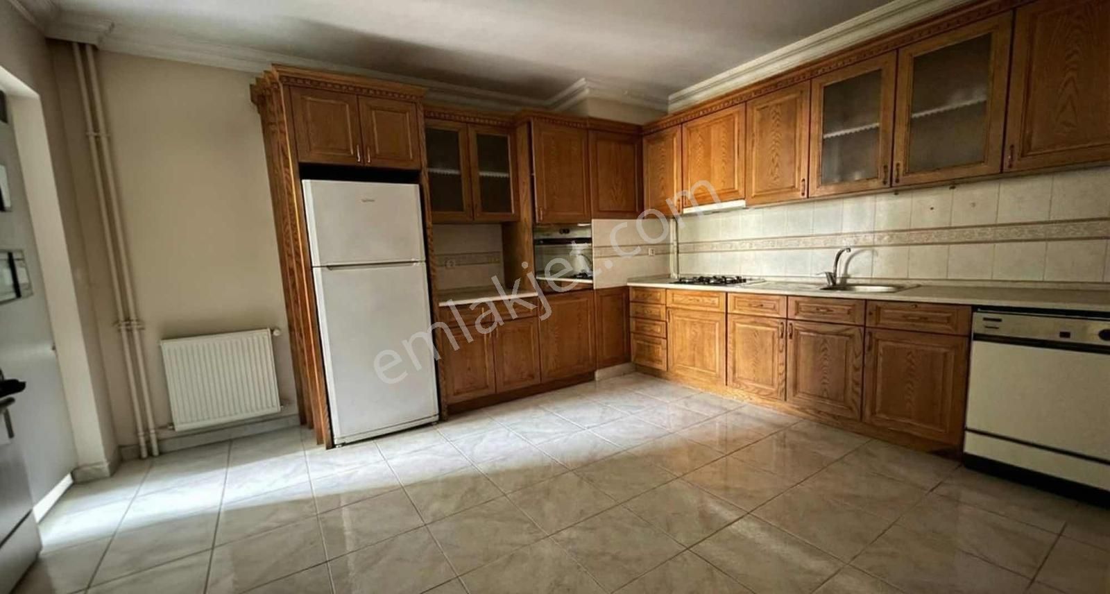 Ataevler Cumhuriyet Mh Satılık 3+1 Geniş Daire Funda Sitesi - Görsel 2