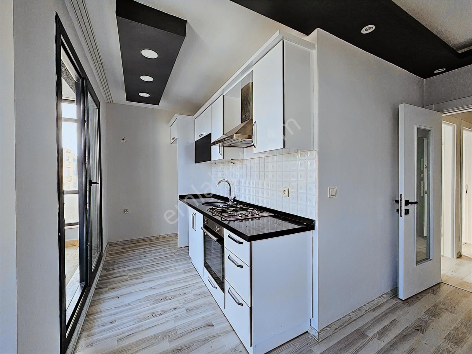 Altınova'da Yeni Kapalı Pazaryeri Karşısında Kiralık 2+1 Daire - Görsel 8