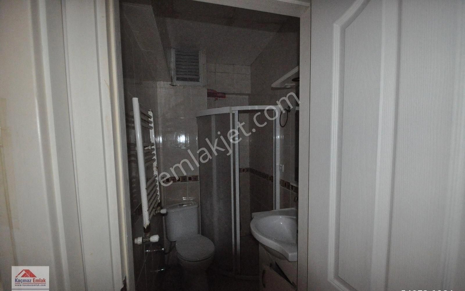 Gaziosmanpaşa Bağlarbaşı Kaçmazdan Kiralık 60m2 Arakat 12 Yıl 1+1 Daire - Görsel 3