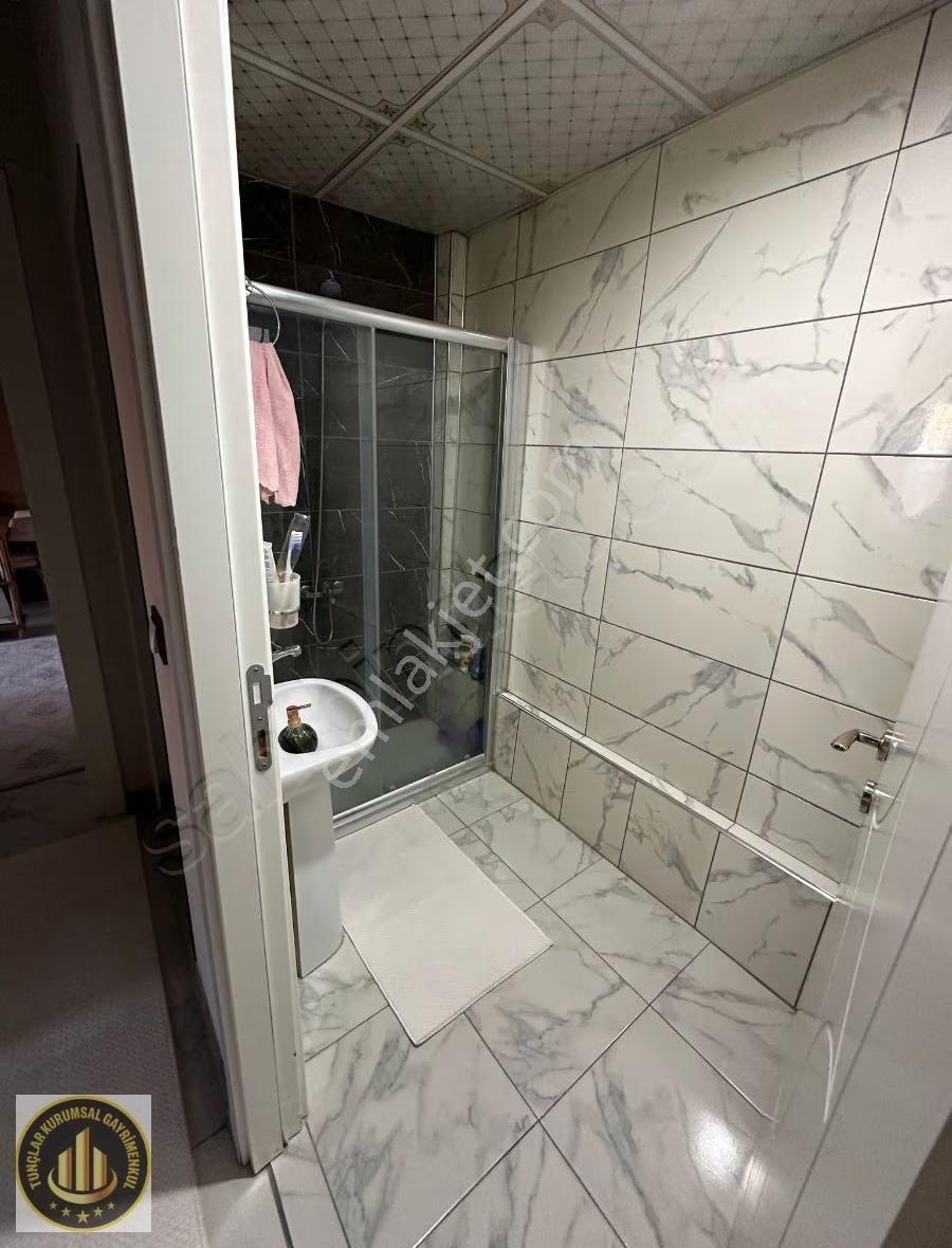 Otogar Karşısı Bağcılar Tarafında 2+1 Eşyalı Kiralık Daire - Görsel 2