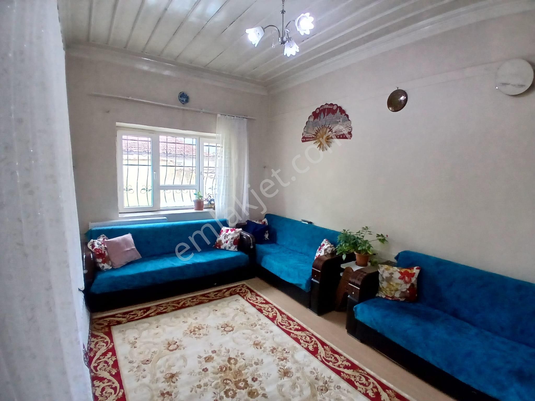 Akçay Emlak'tan Akşehir Nasreddin Ekmek Fırını Karşında Doğalgazlı Satılık Müstakil Ev - Görsel 4