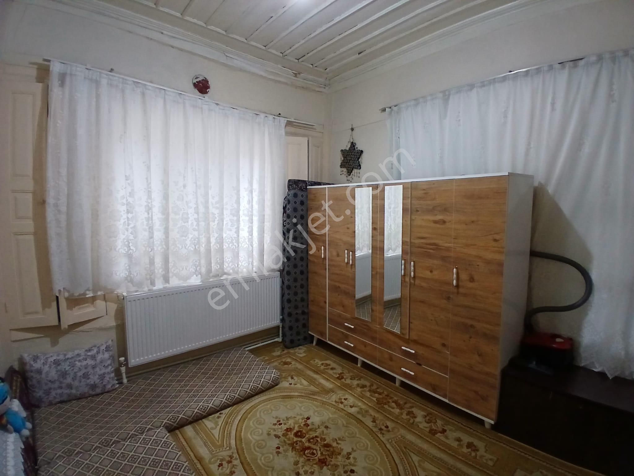 Akçay Emlak'tan Akşehir Nasreddin Ekmek Fırını Karşında Doğalgazlı Satılık Müstakil Ev - Görsel 9